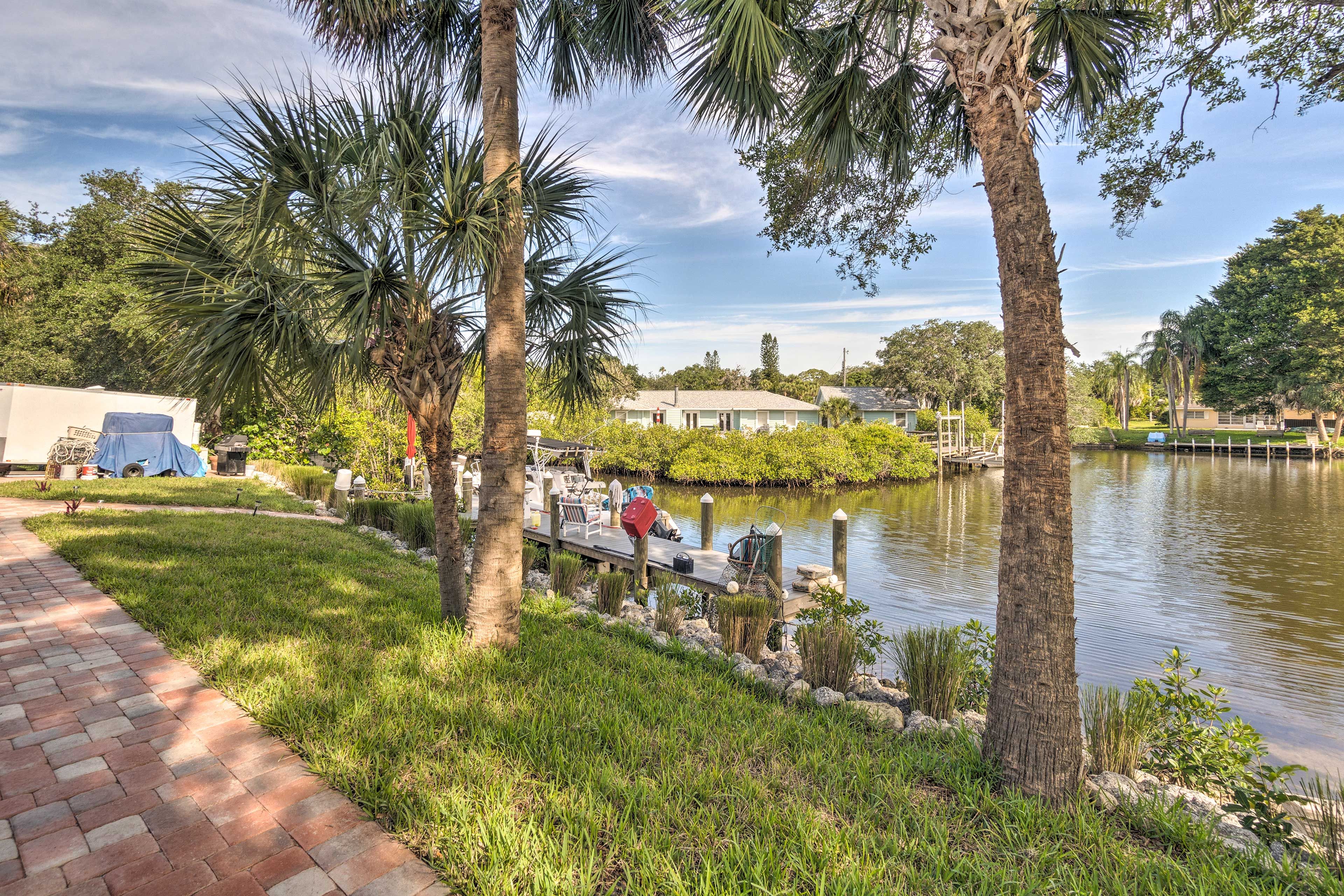 This property offers unbeatable sights and privacy.