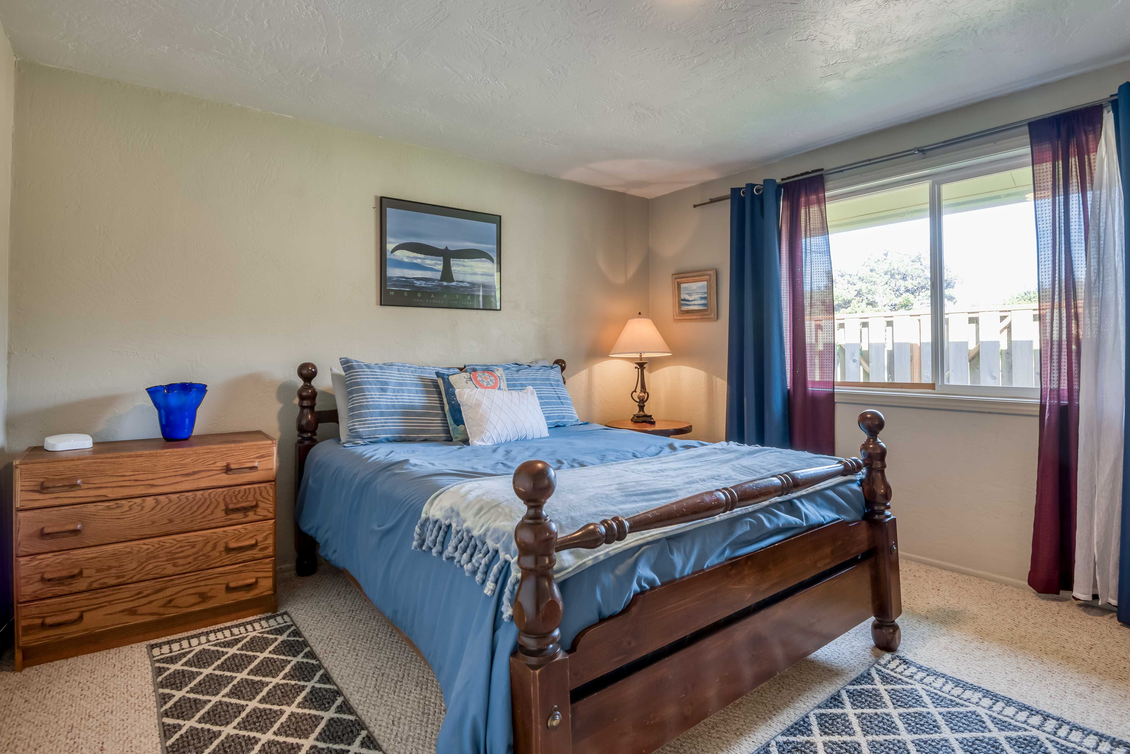 Bedroom 2 | Queen Bed