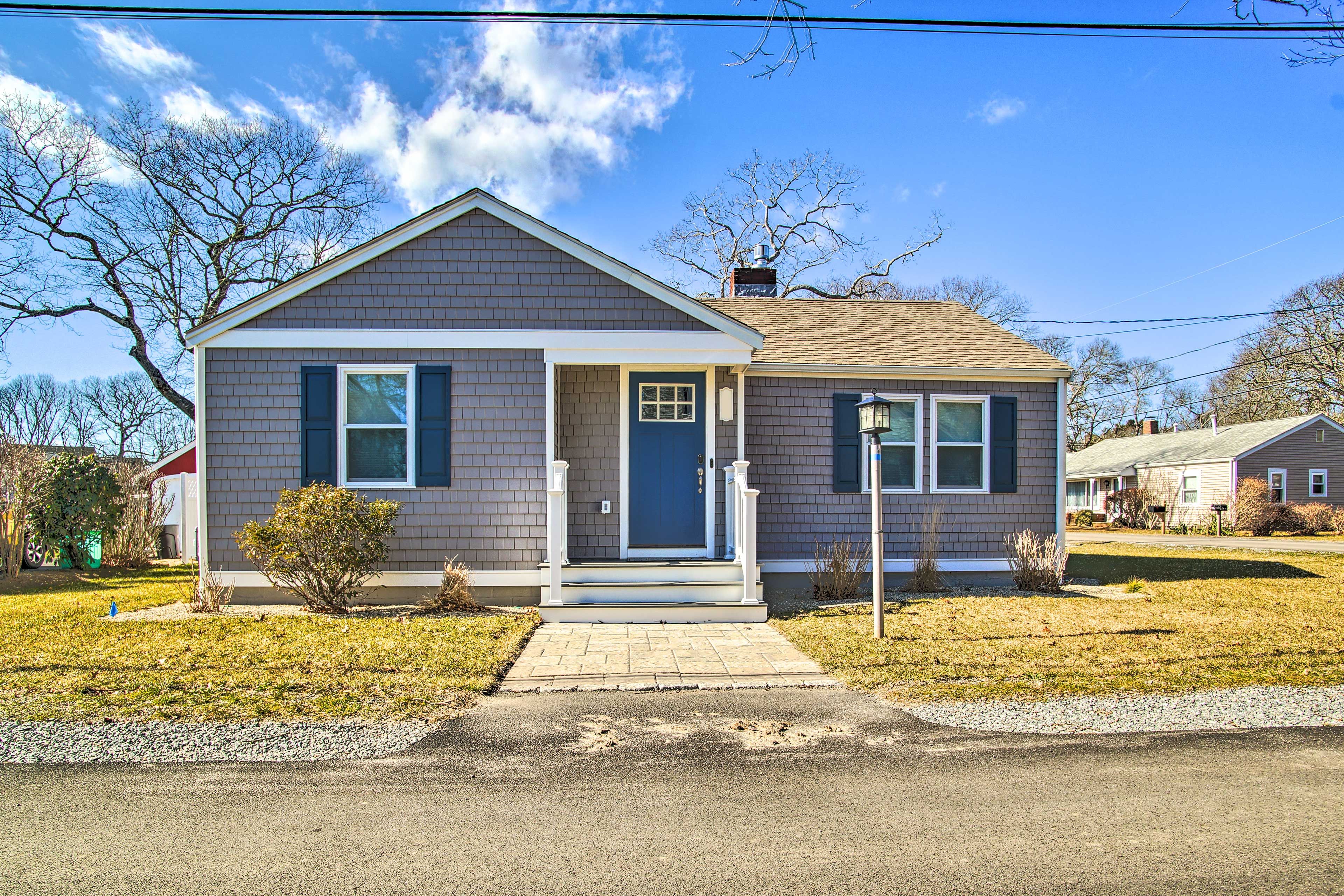 Buzzards Bay Vacation Rental Cottage | 2BR | 1BA | 900 Sq Ft