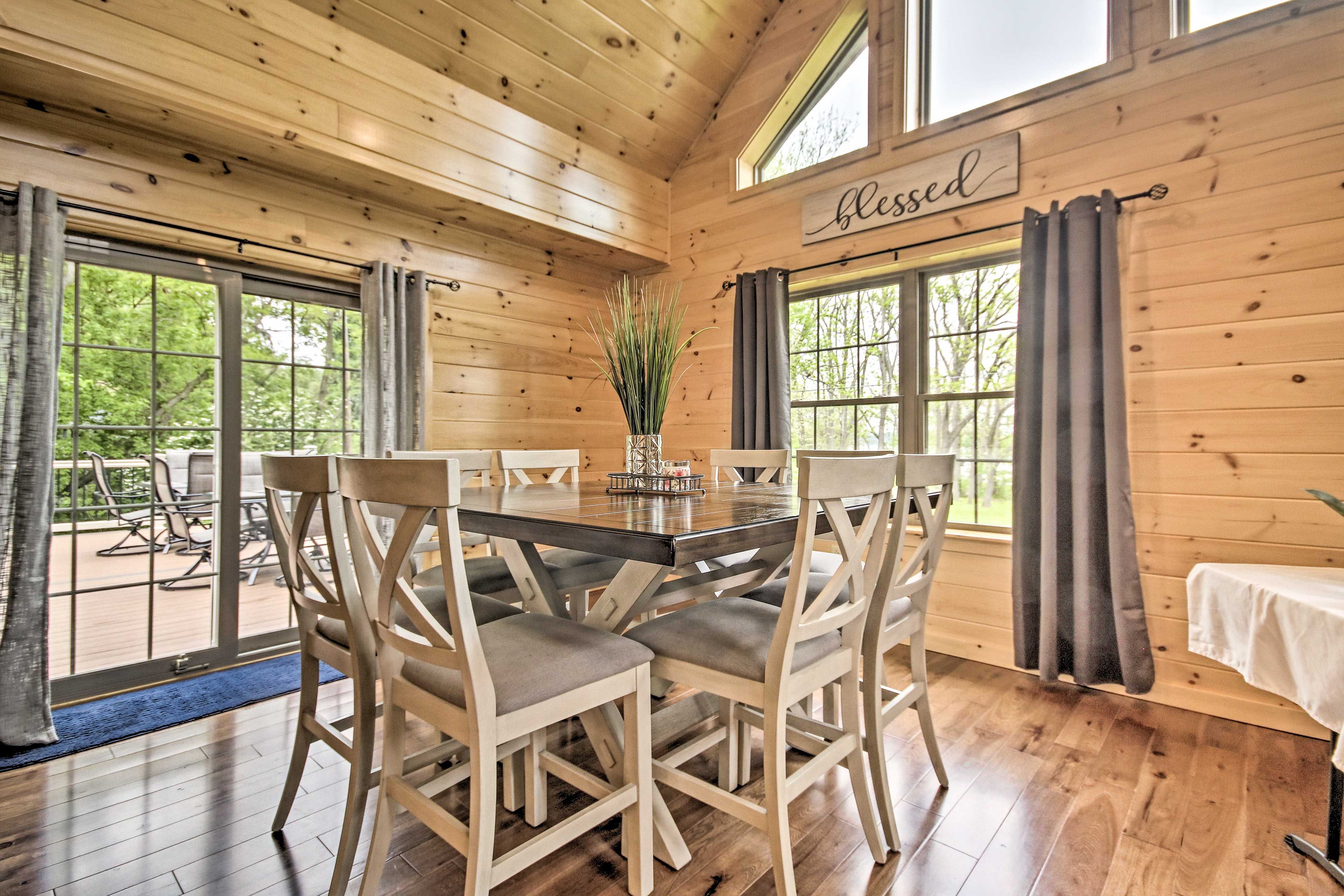 Dining Area | Deck Access
