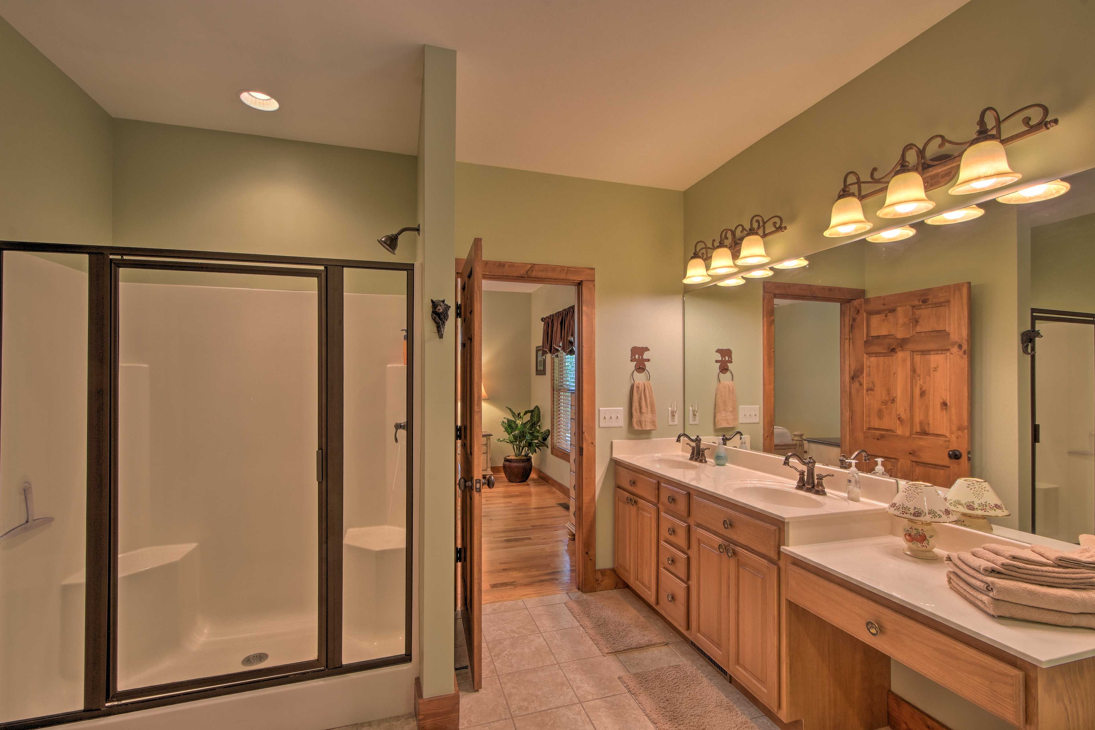 En-Suite Bath