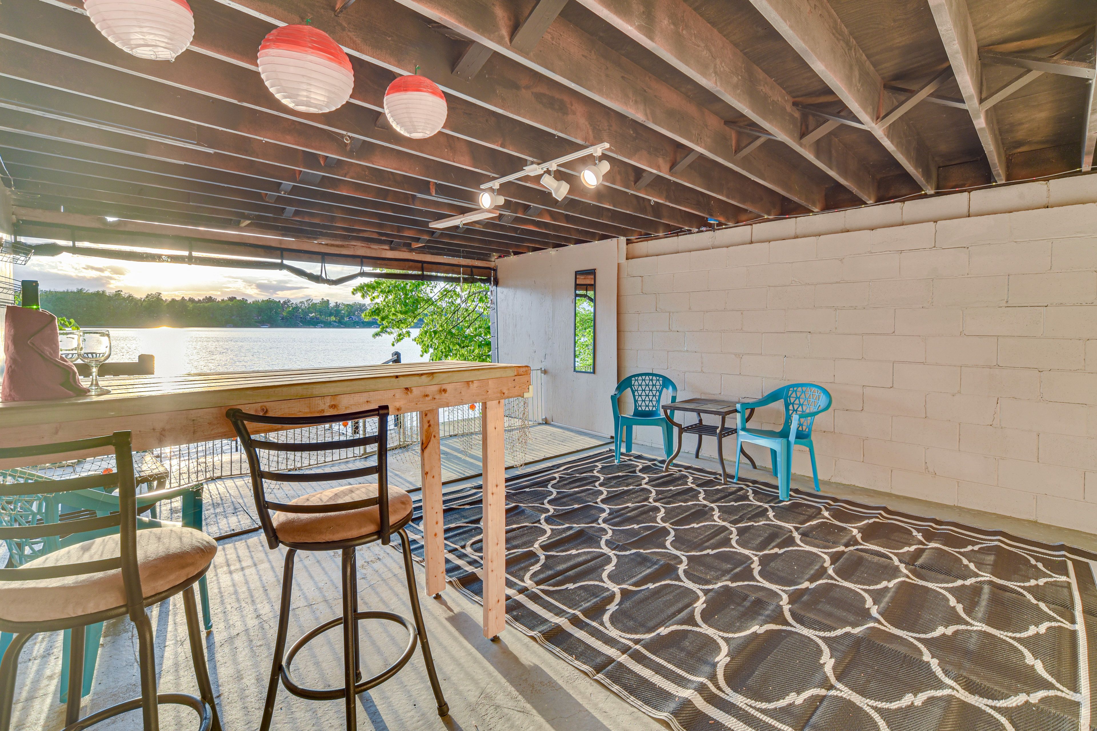 Entertainment Space | Fishing Gear