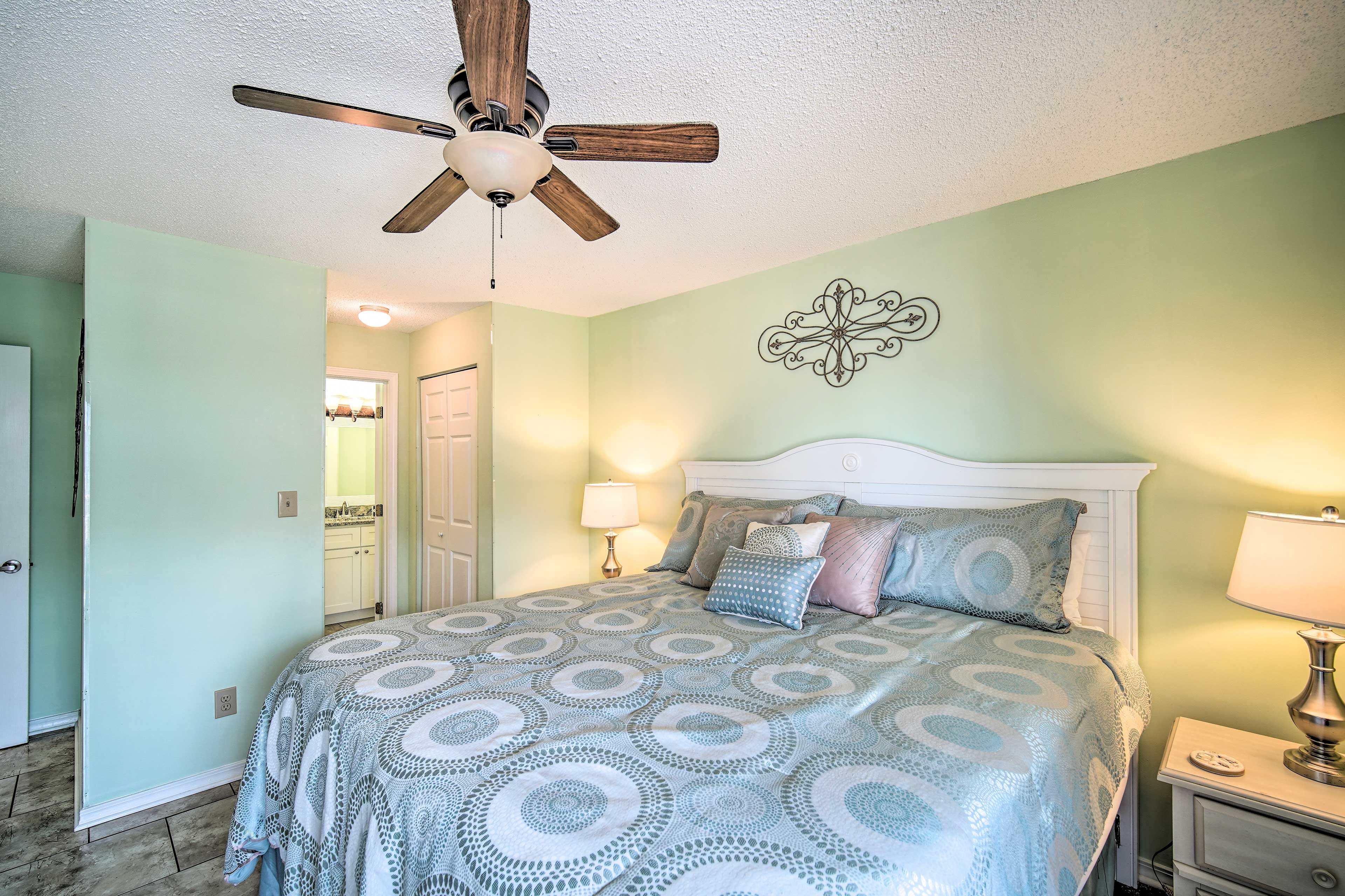 Flip on the fan to keep cool while you sleep.