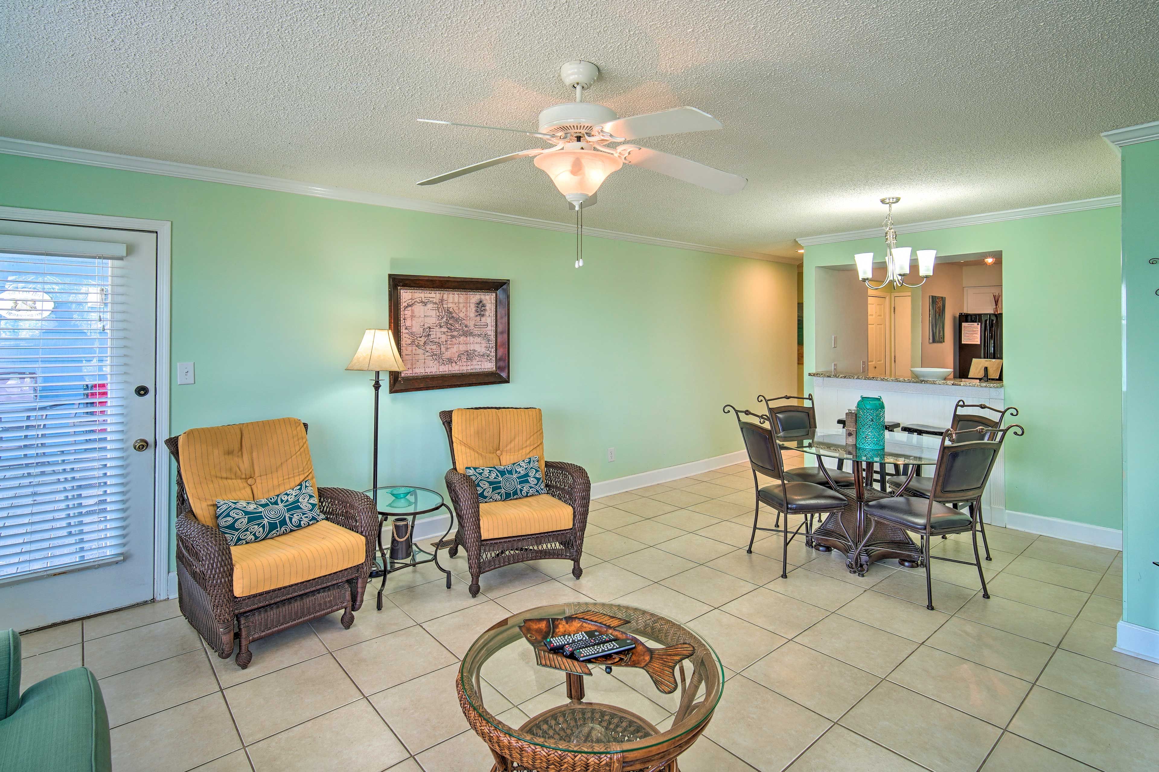 There's plenty of seating for everyone!