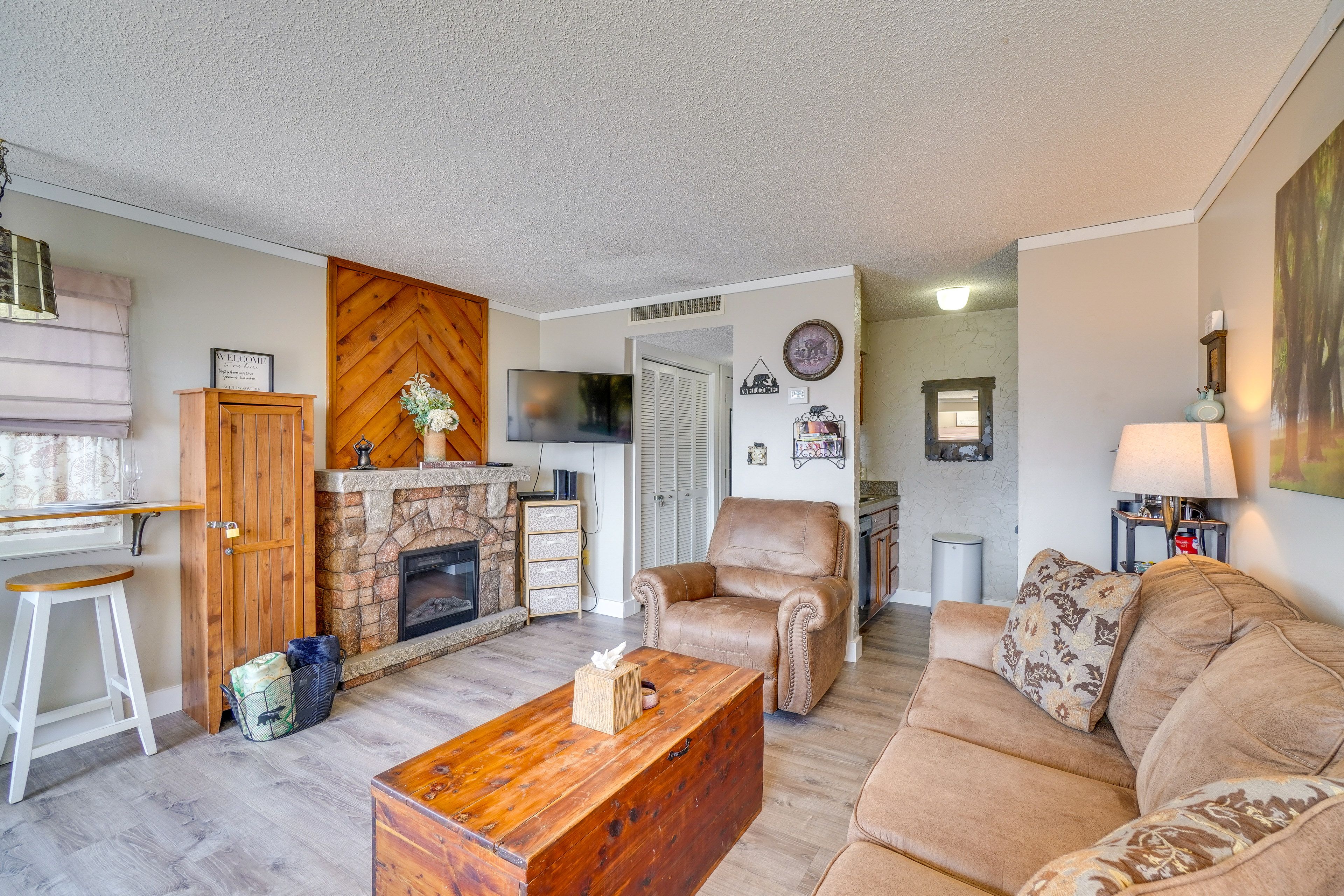 Studio Interior | Fireplace | Central Heating & A/C