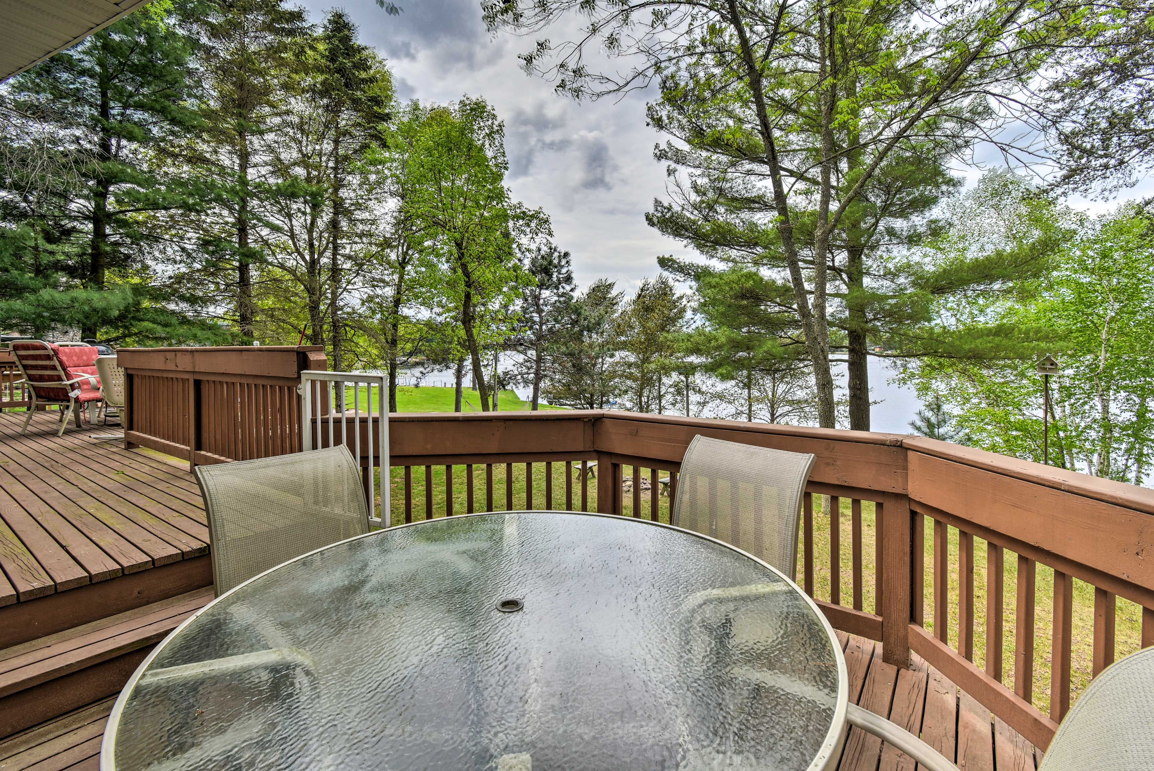 Dine out on the deck to enjoy the mild evenings by the lake.