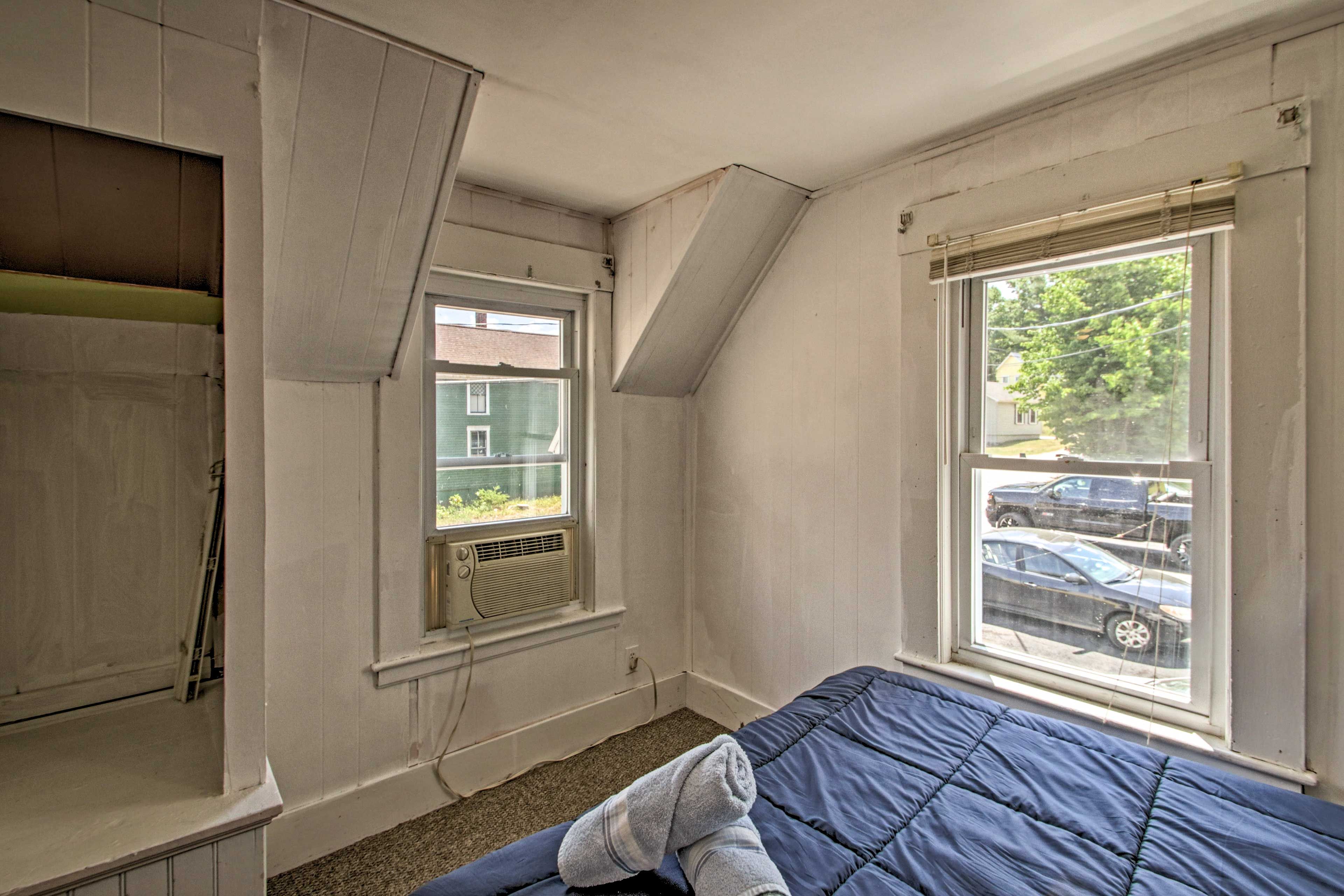 Bedroom 3 | Window A/C Unit