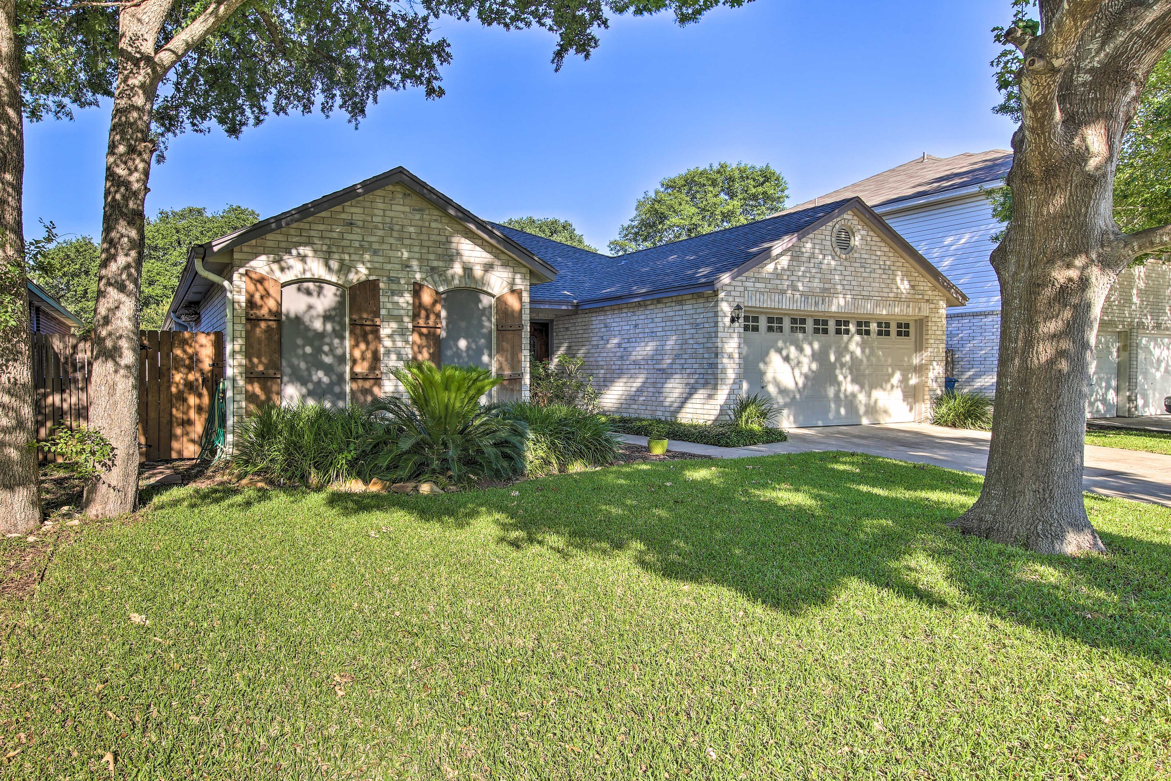 The single story home features 3 bedrooms and 2.5 bathrooms.