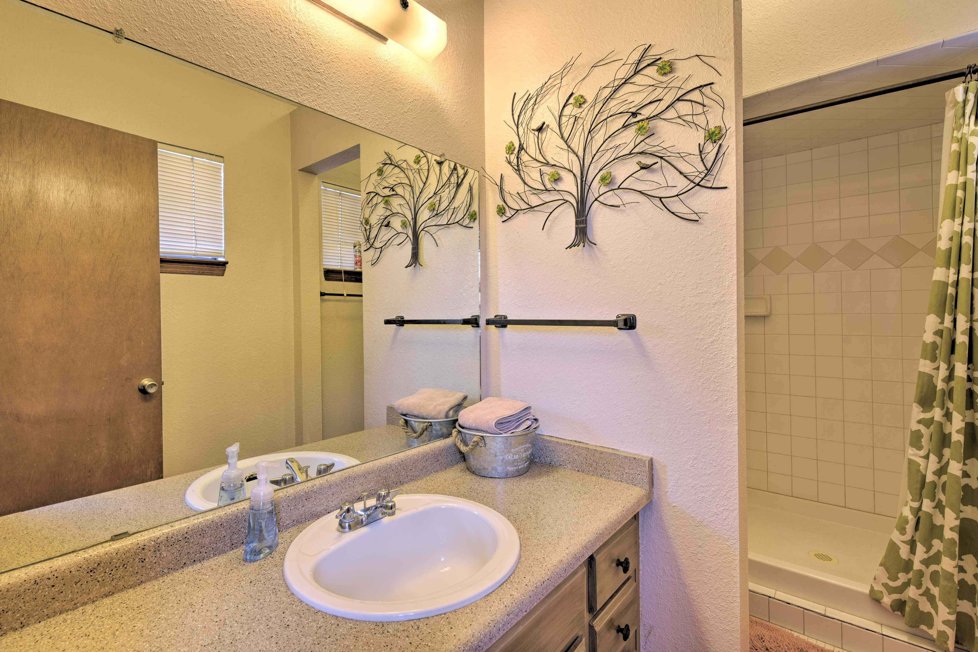 Bathroom 2 | Hair Dryer