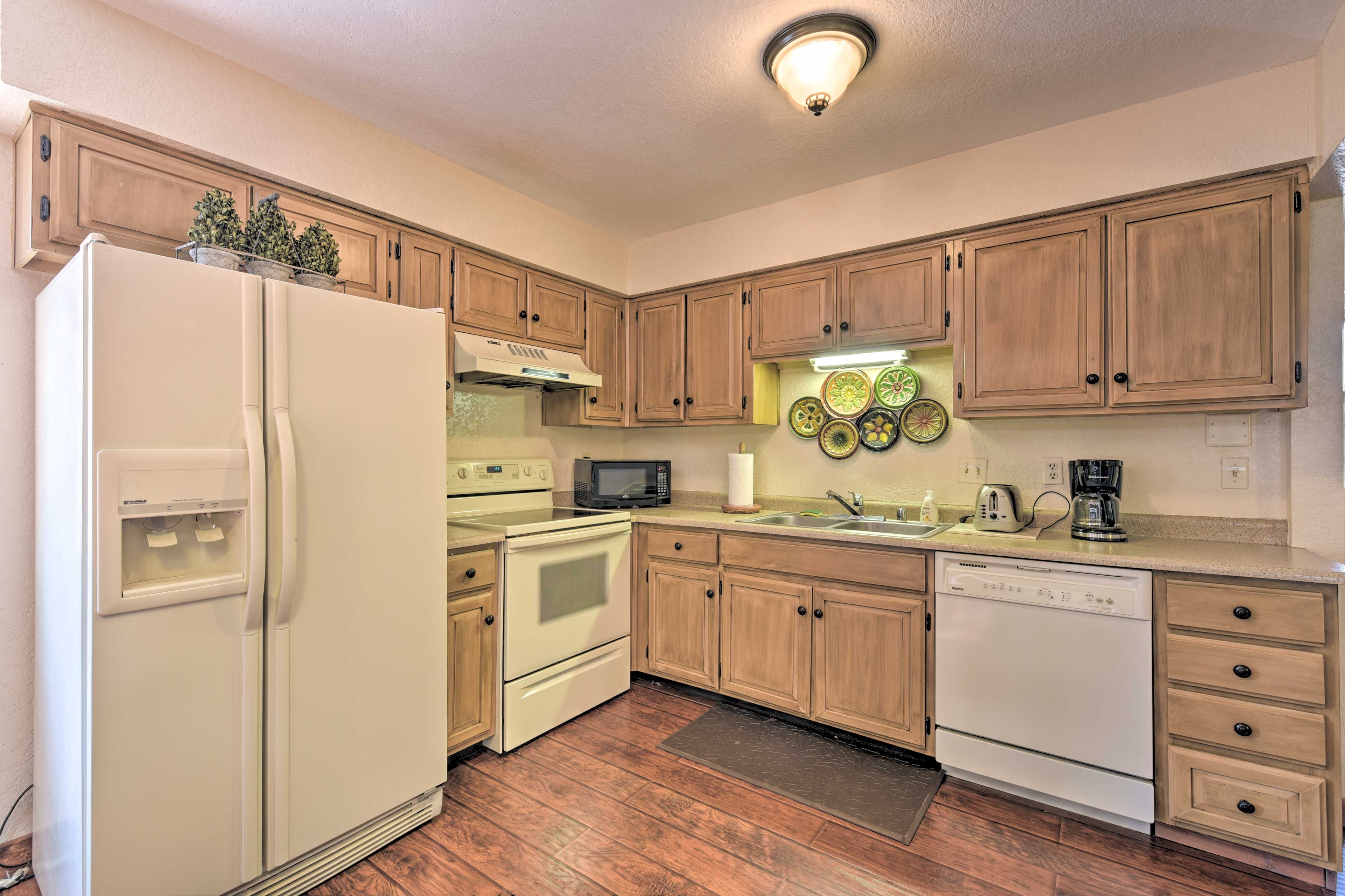 Fully Equipped Kitchen | 1st Floor | Cooking Basics | Complimentary Spices