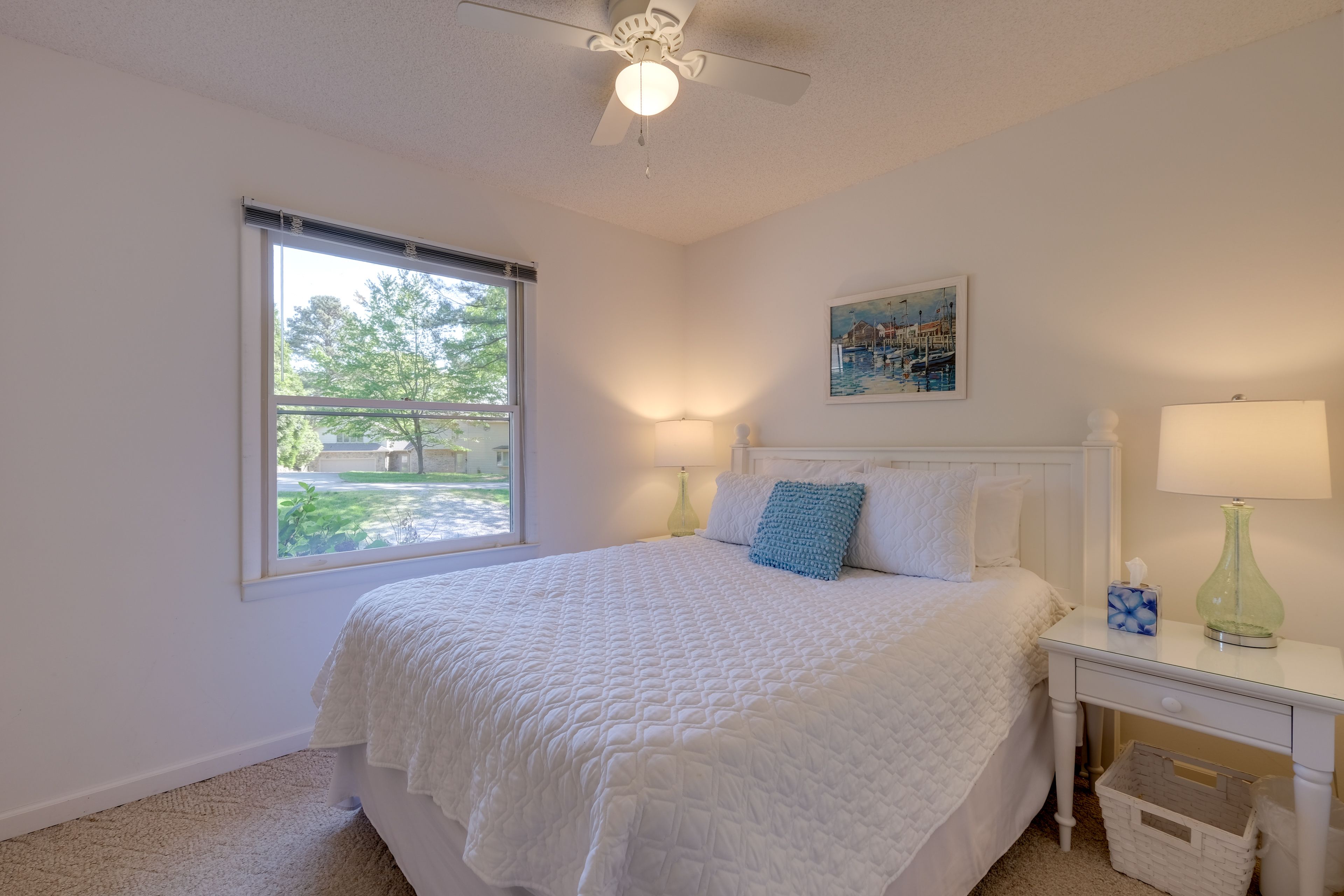 Bedroom 3 | Queen Bed
