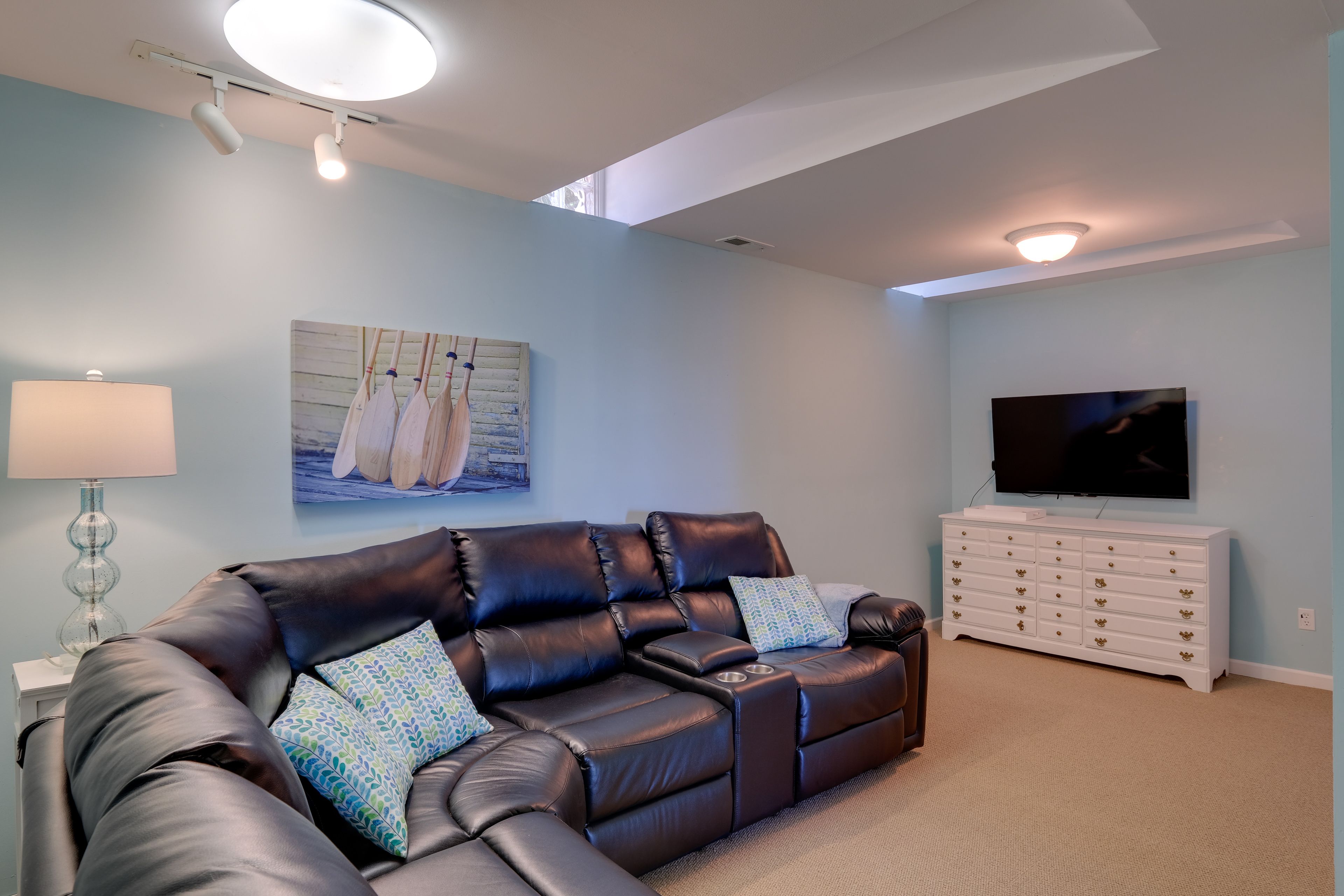Family Room | Smart TV