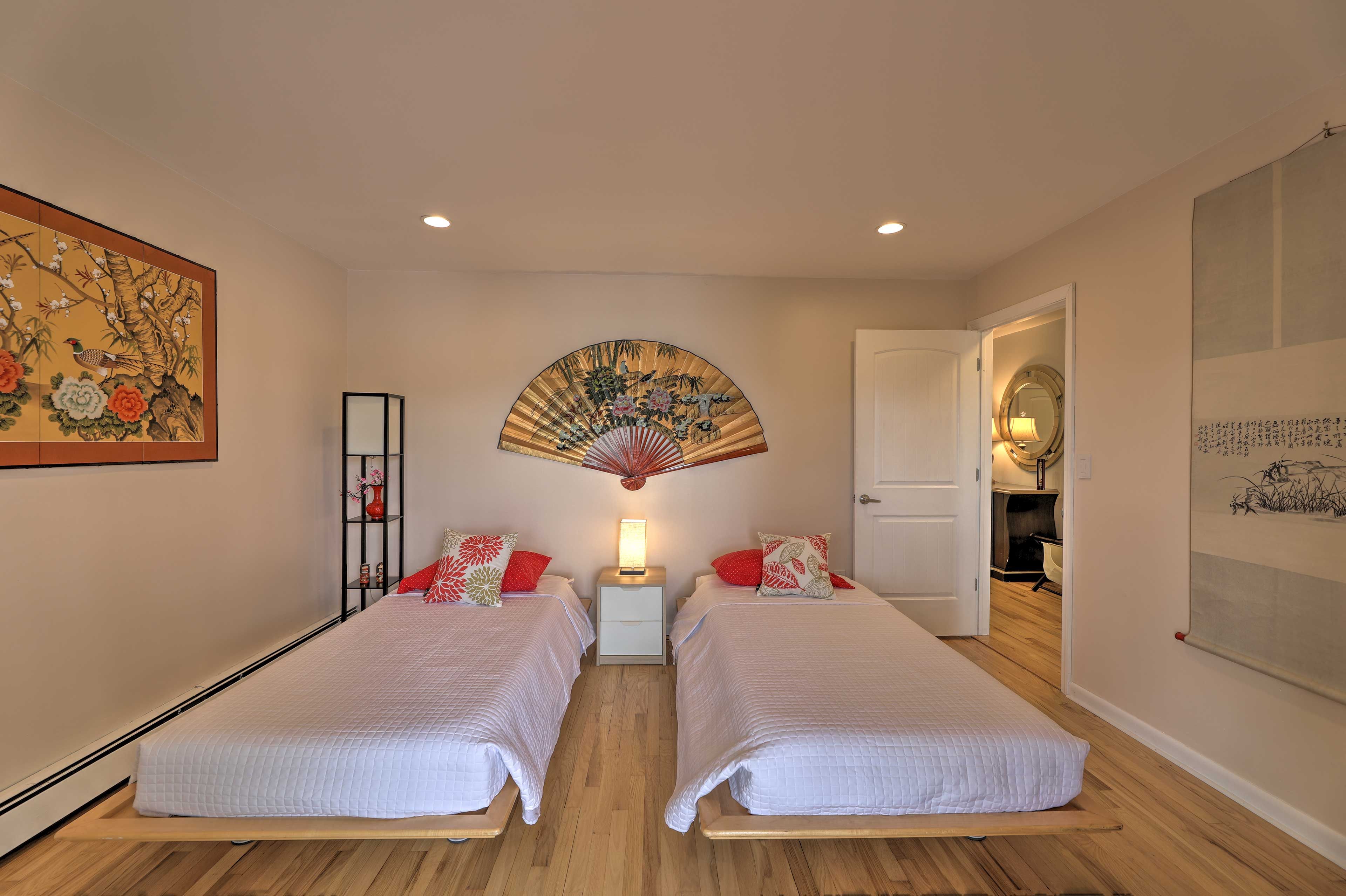 Bedroom | 2 Twin Beds