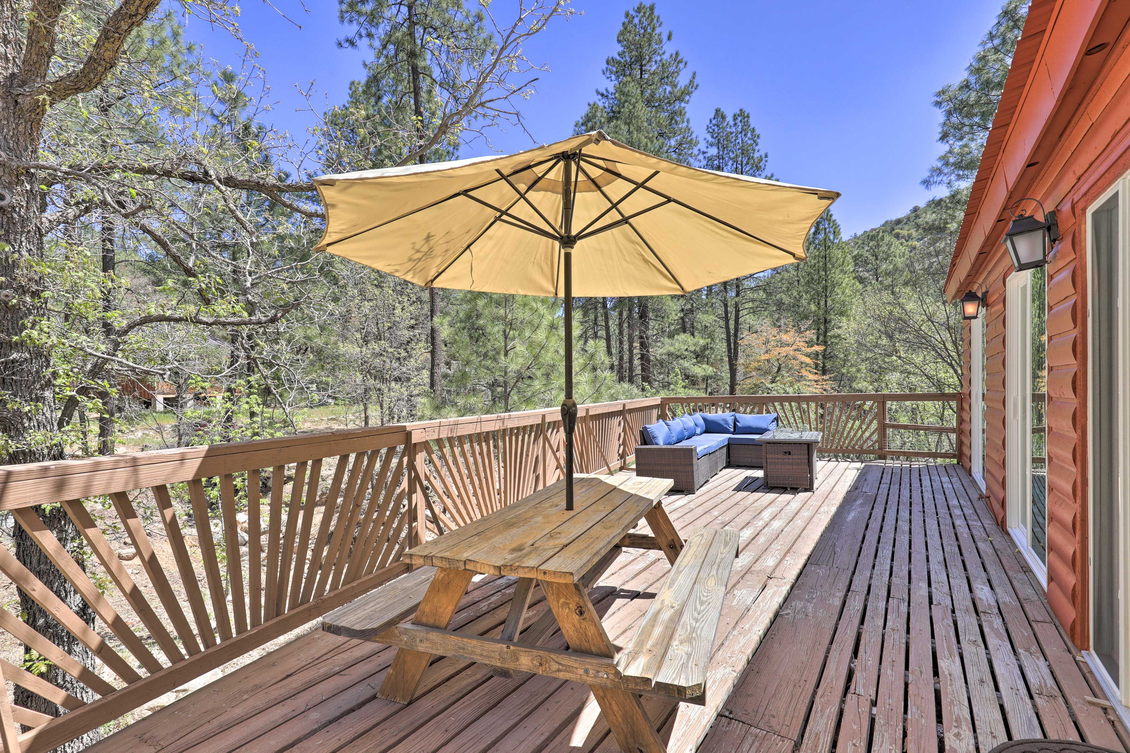 Wraparound Deck