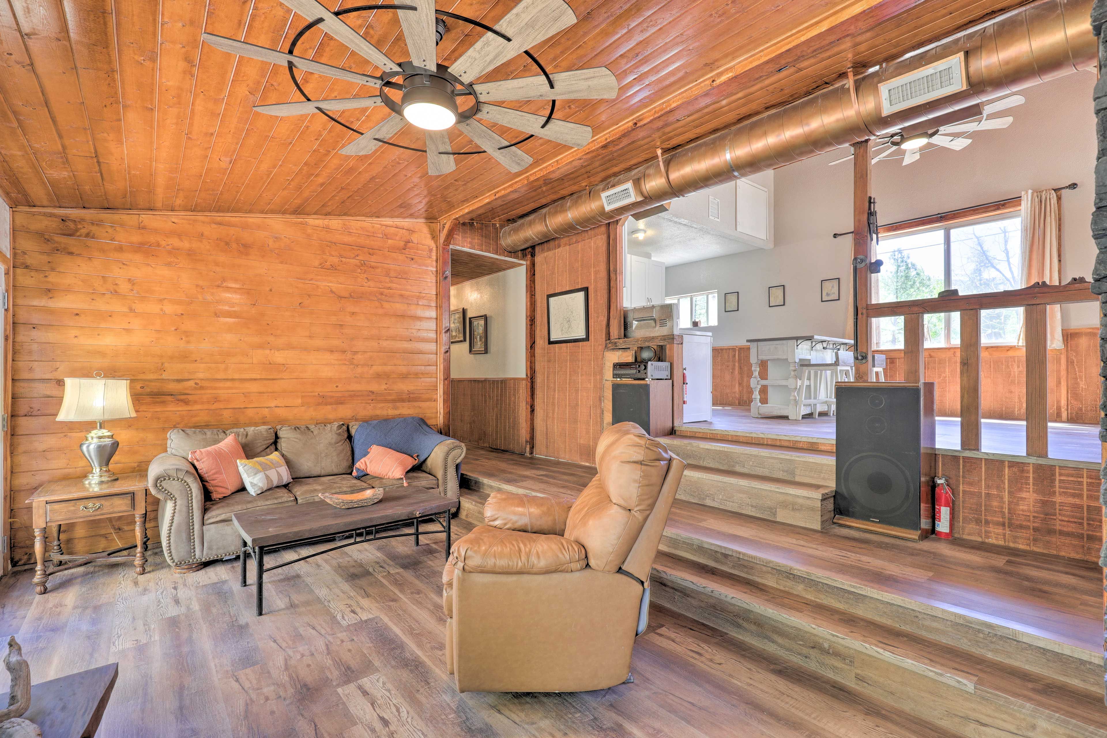 Living Room | Stereo System