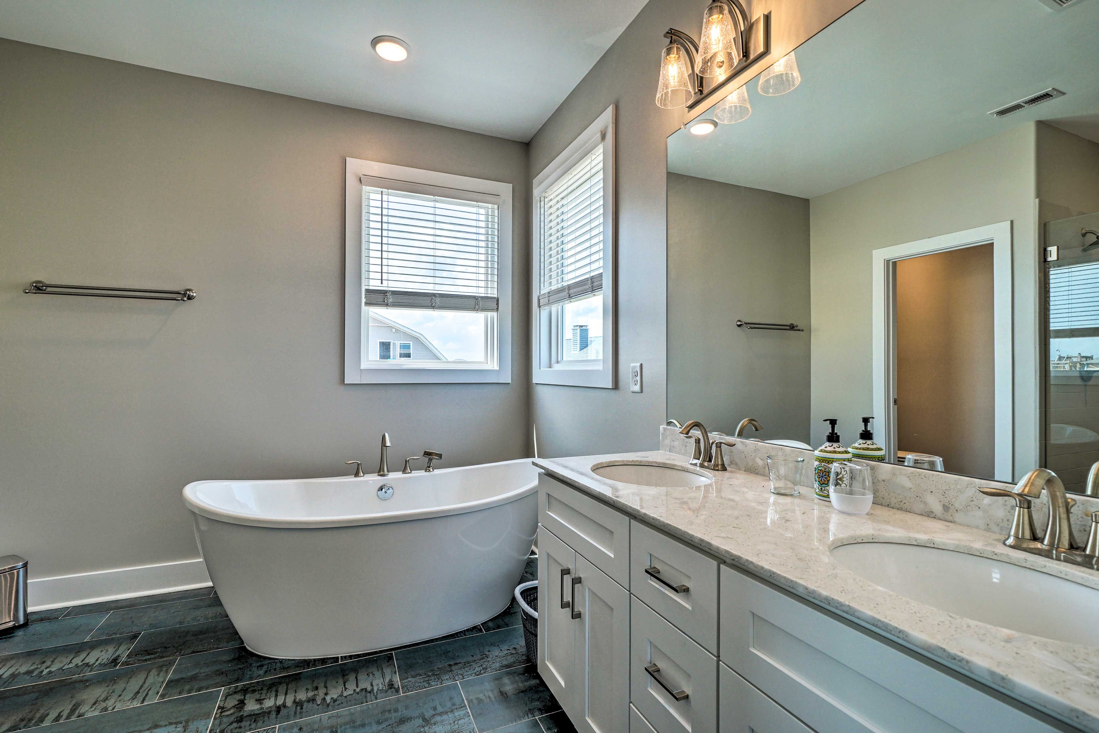En-Suite Bathroom