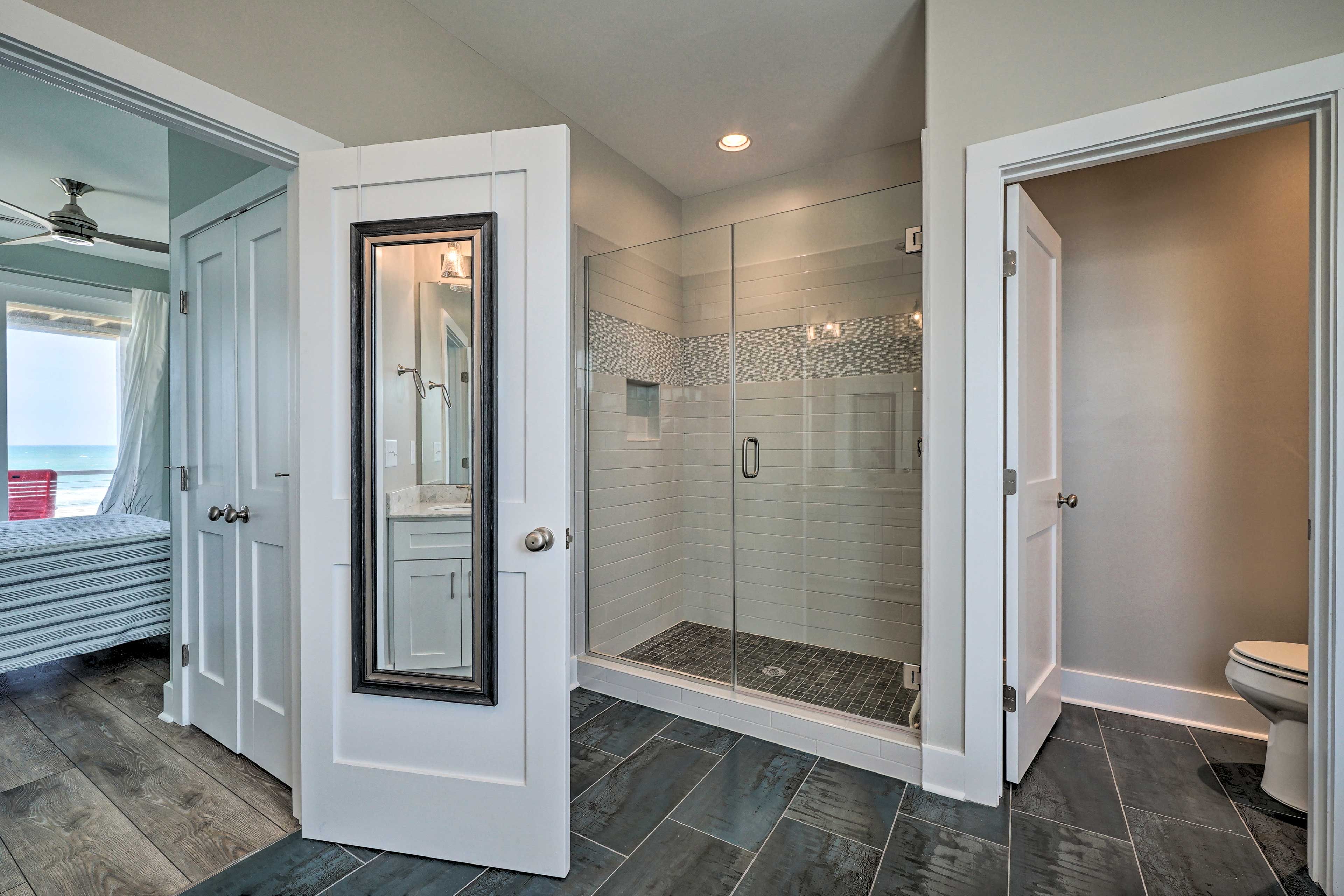 En-Suite Bathroom