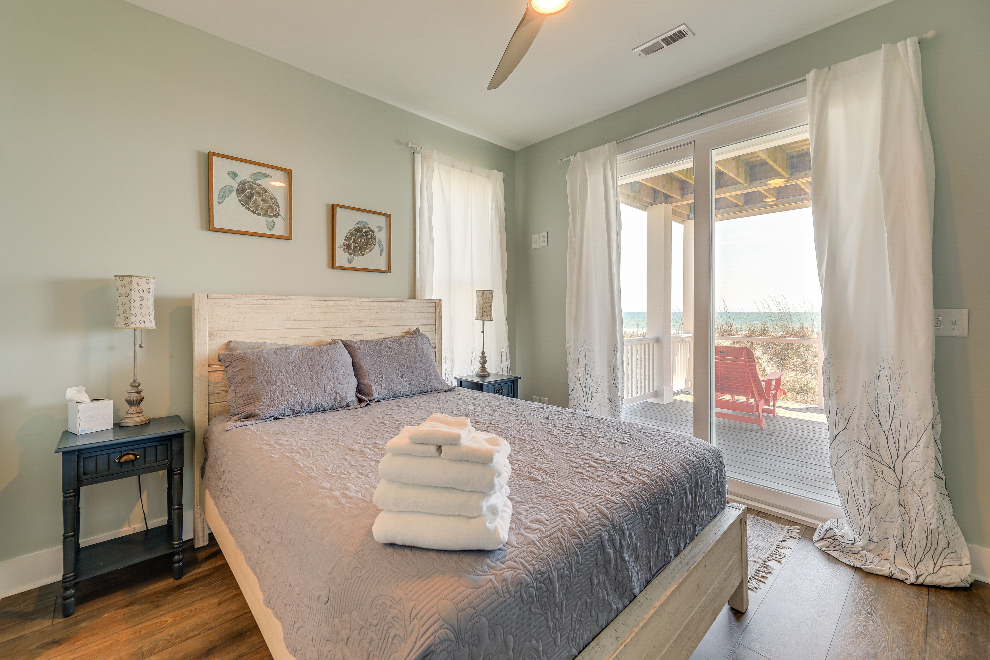 Bedroom 2 | Queen Bed | 2nd Floor