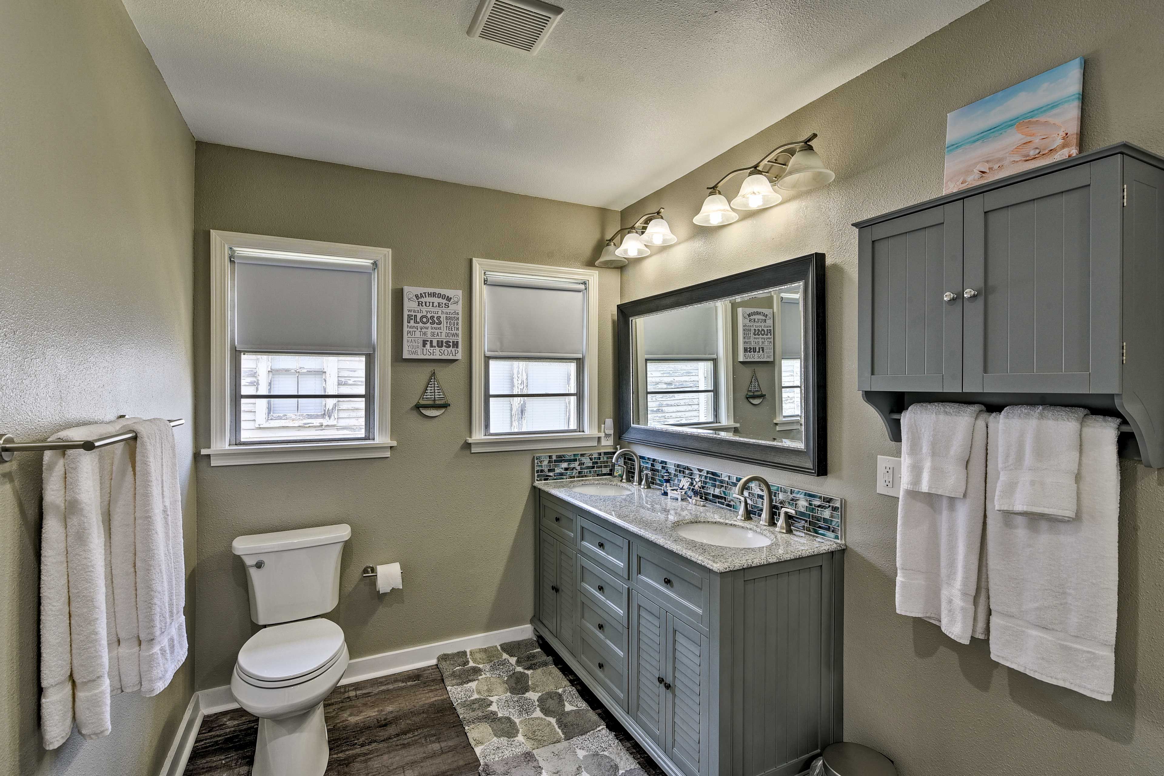 Full Bathroom