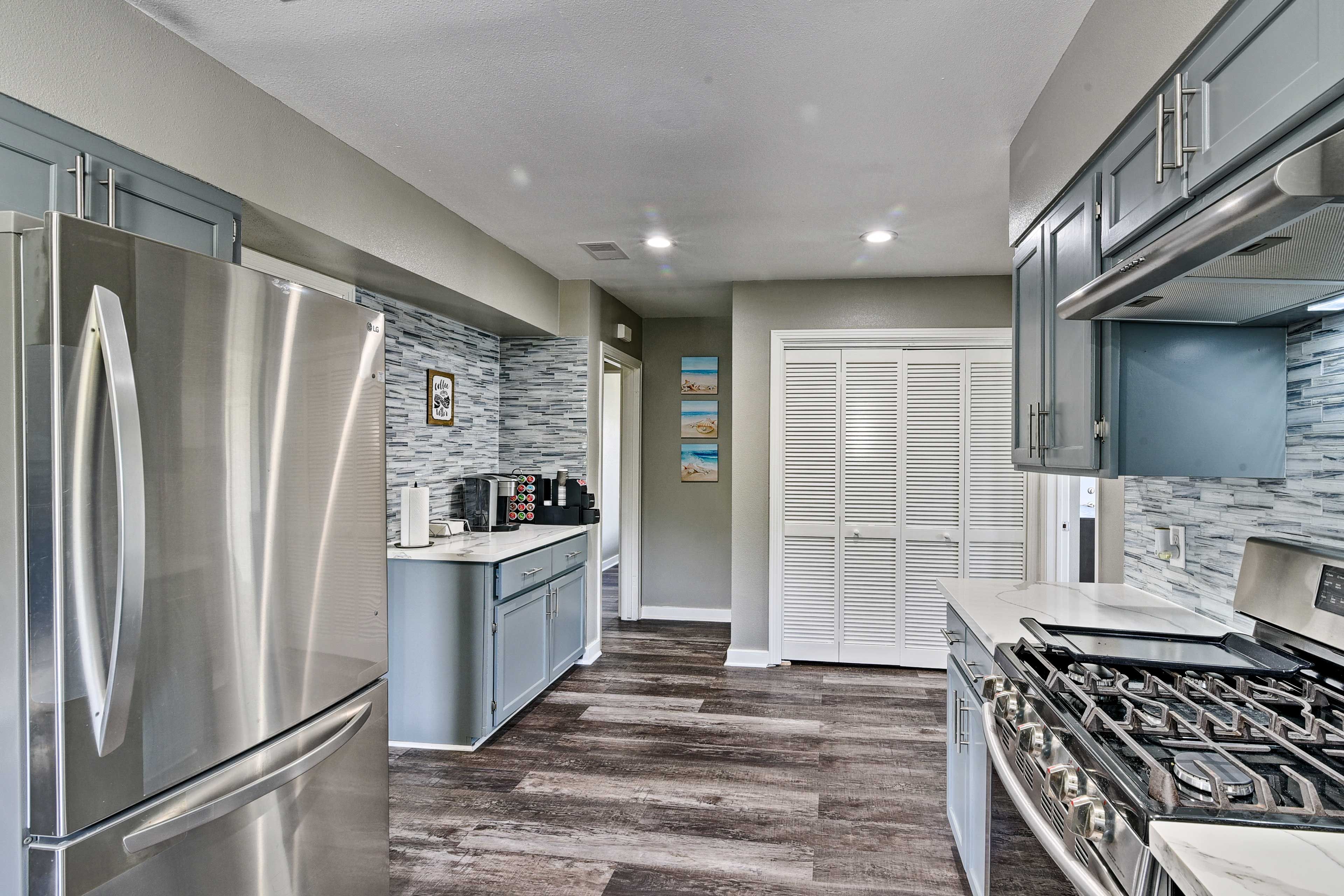 Fully Equipped Kitchen | Keurig Coffee Maker