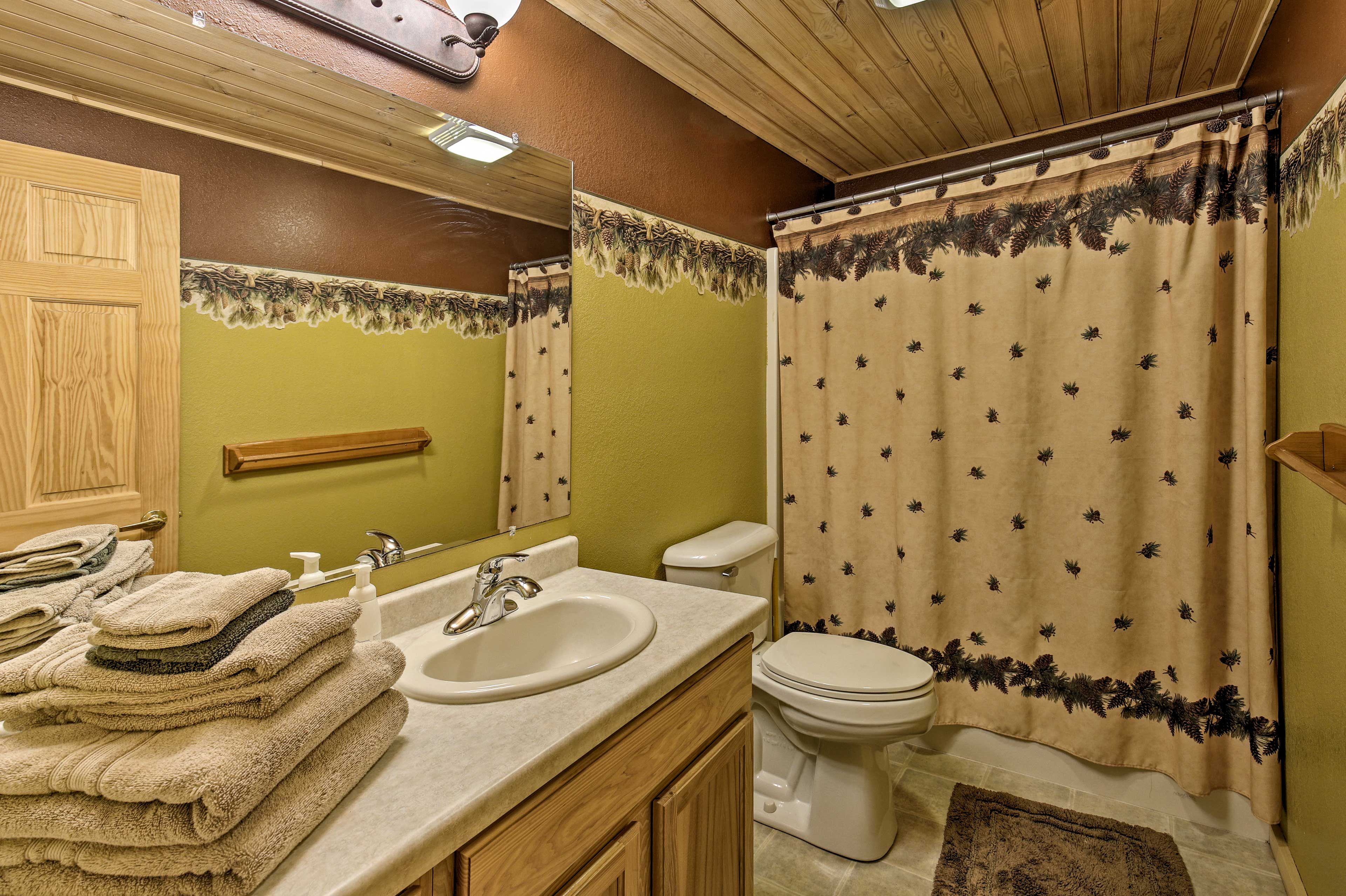 Full Bathroom
