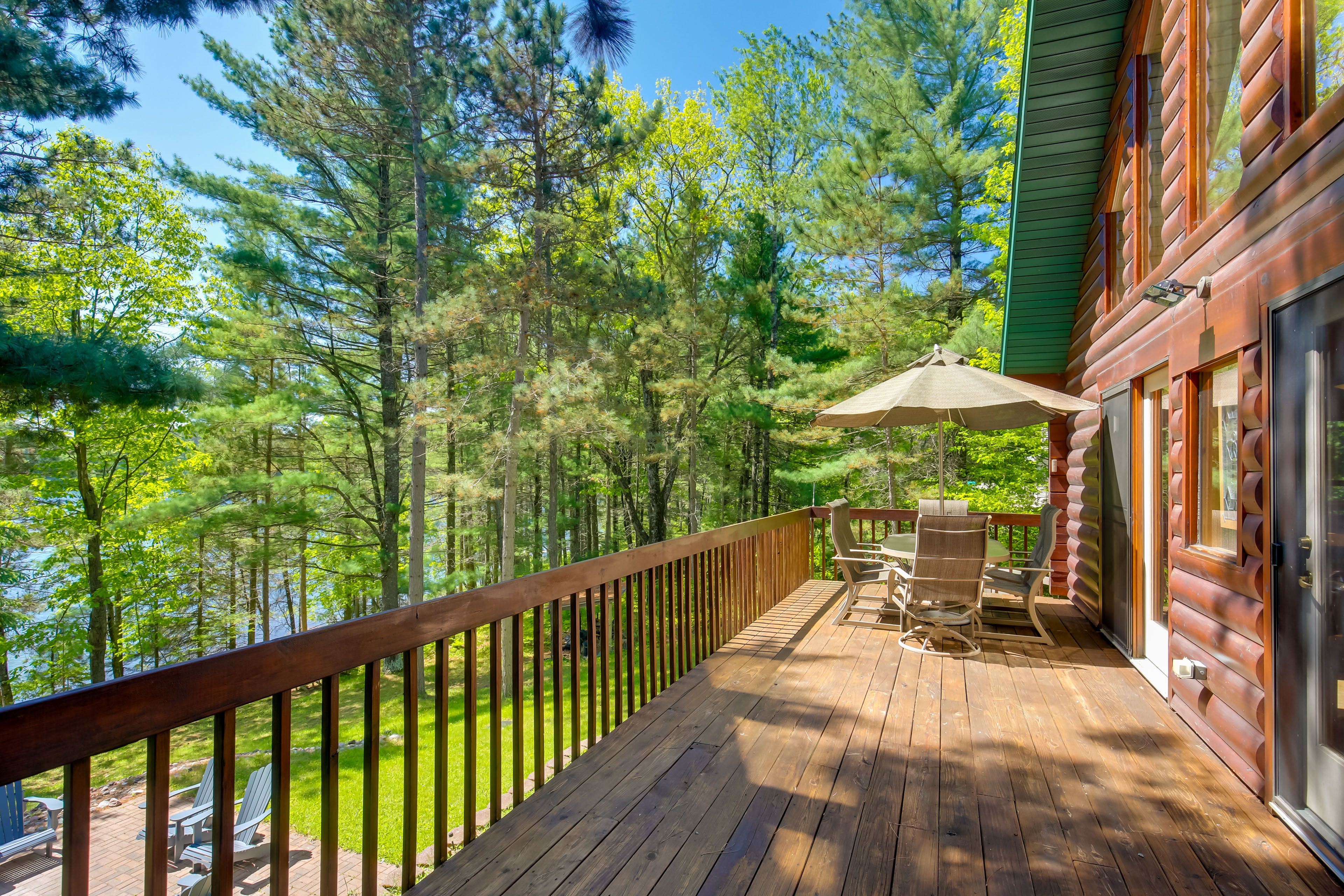 Parking | Driveway (4 Vehicles)