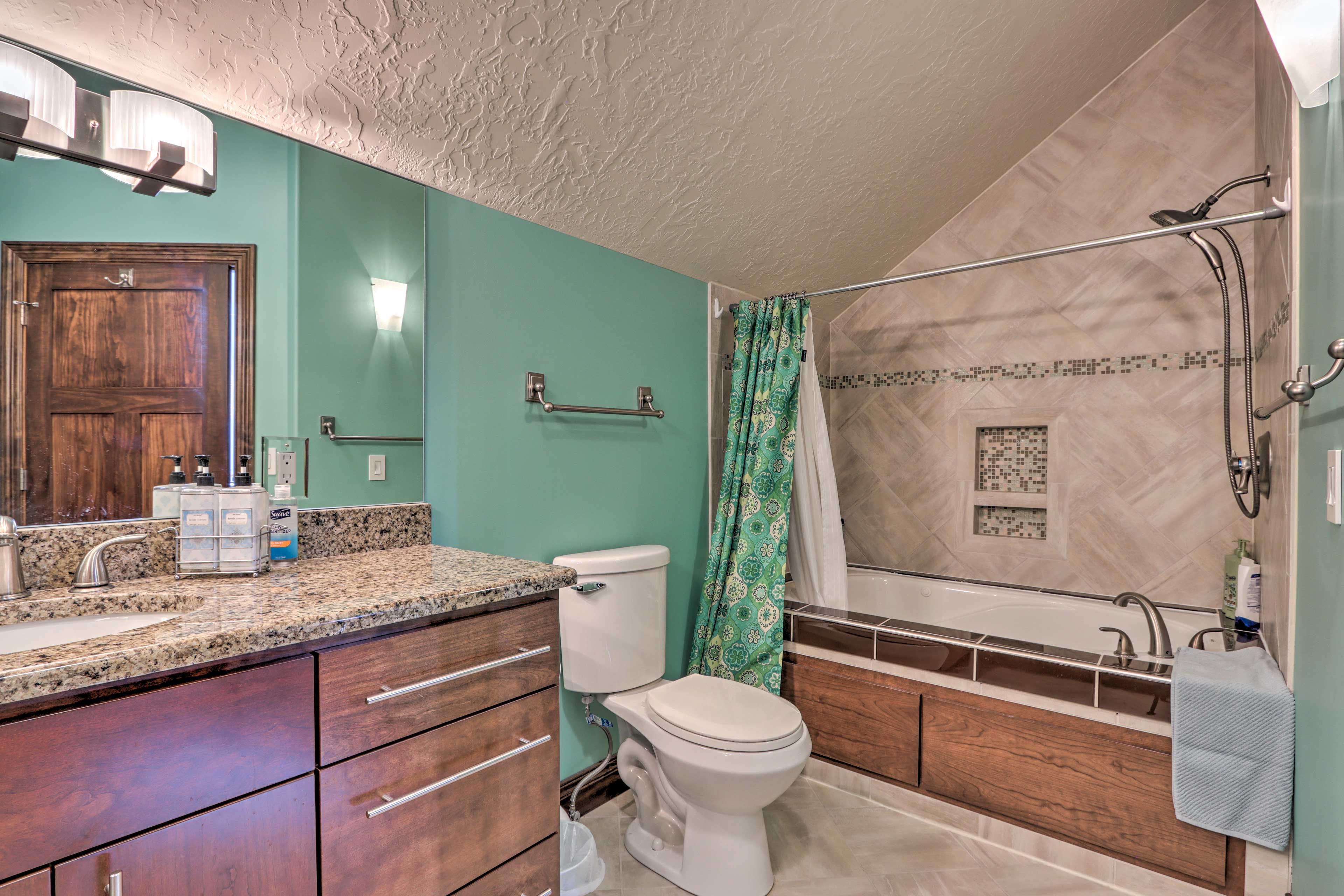 Full Bathroom