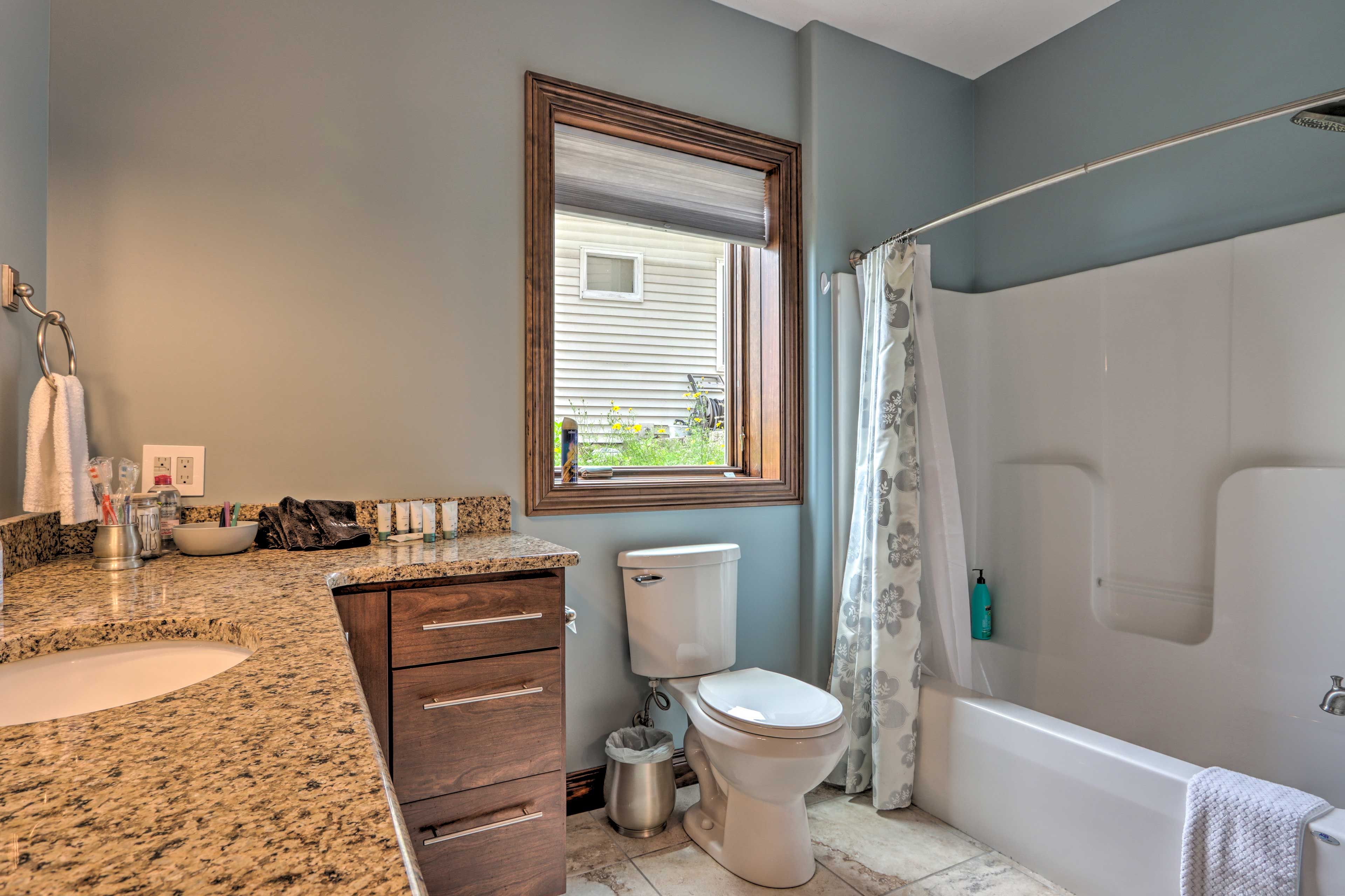 Full Bathroom