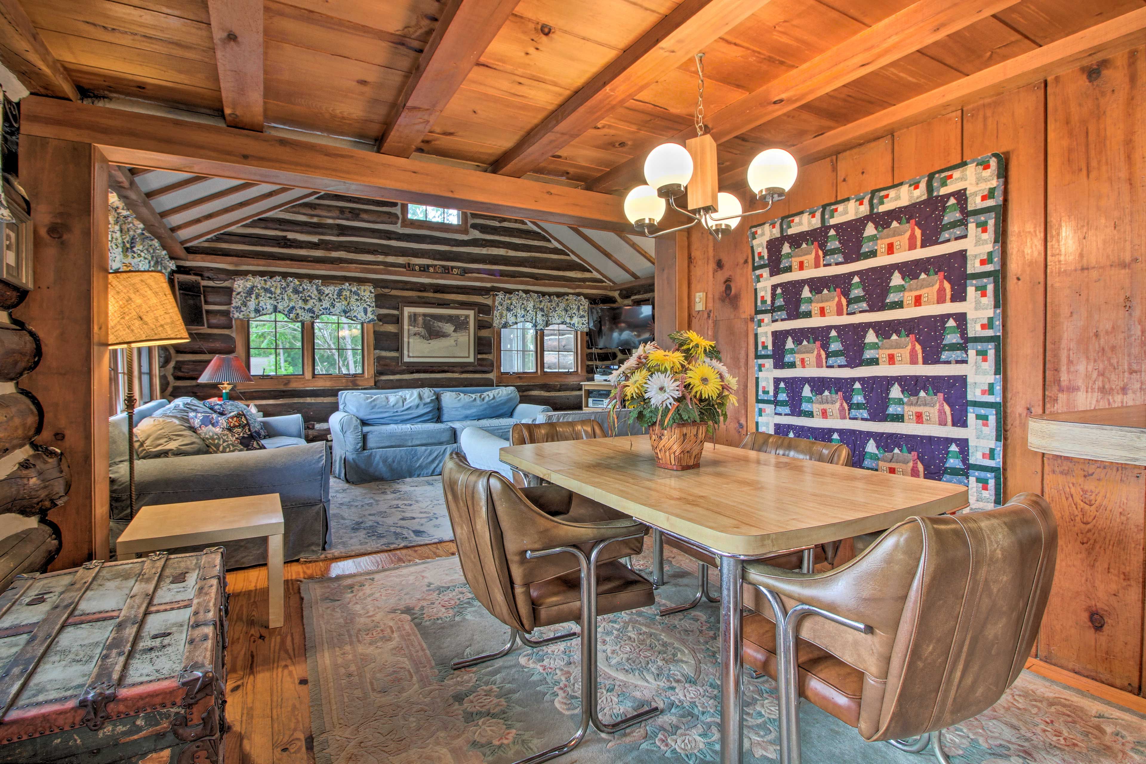 Dining Table | Dishware & Flatware Provided