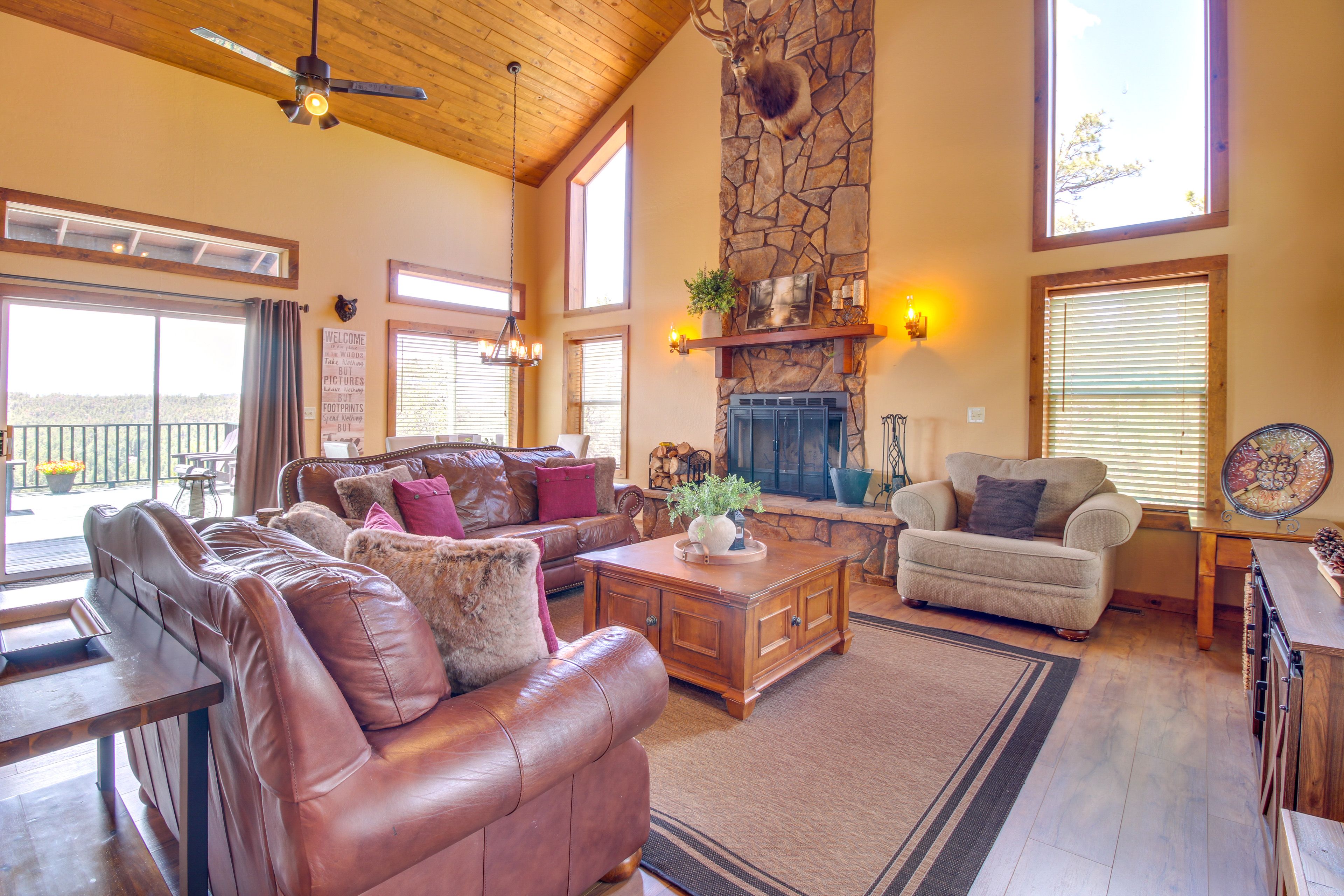Show Low Vacation Rental | 2BR | 1BA | 1,300 Sq Ft