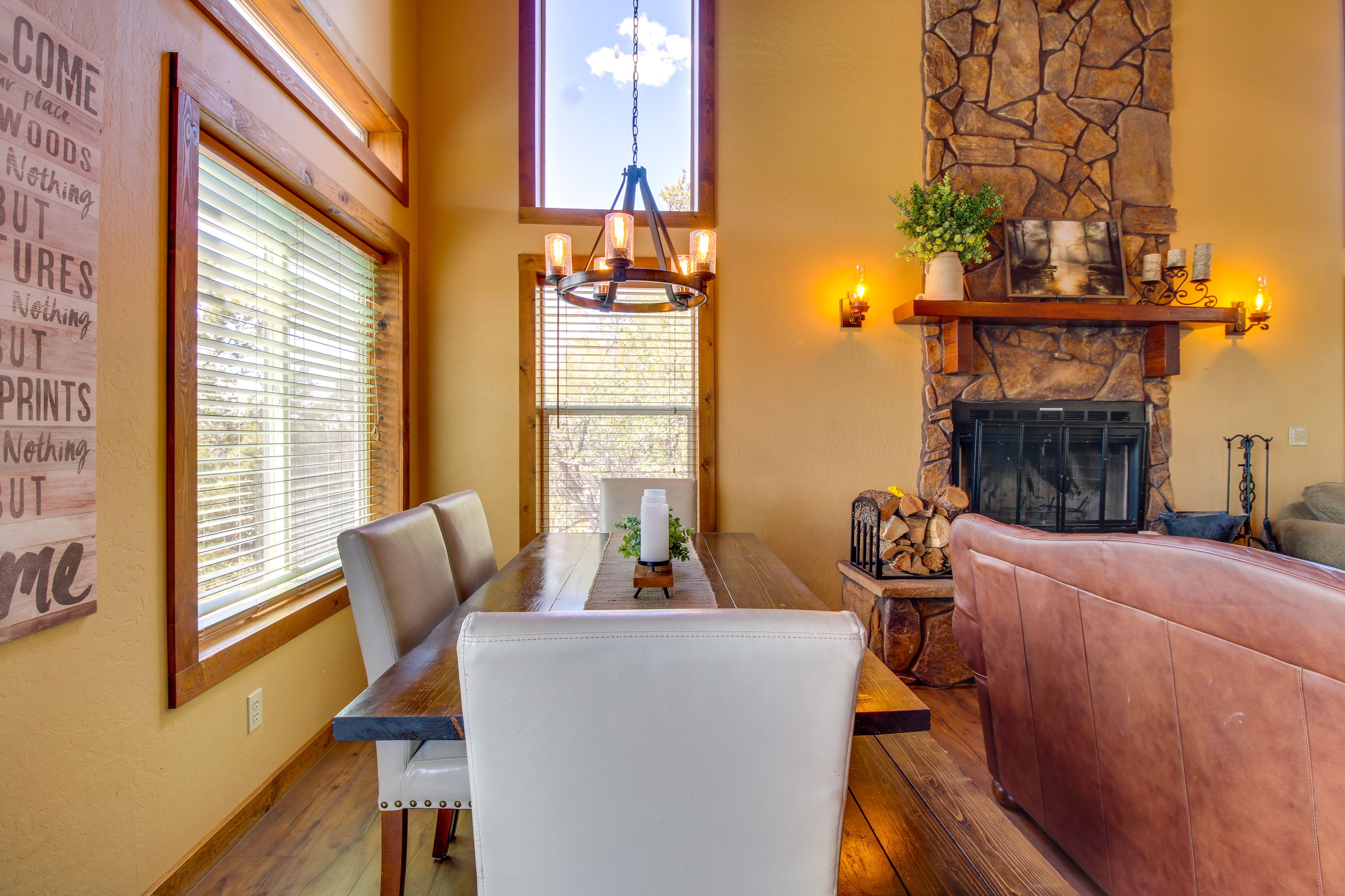 Dining Table | Dishware & Flatware Provided