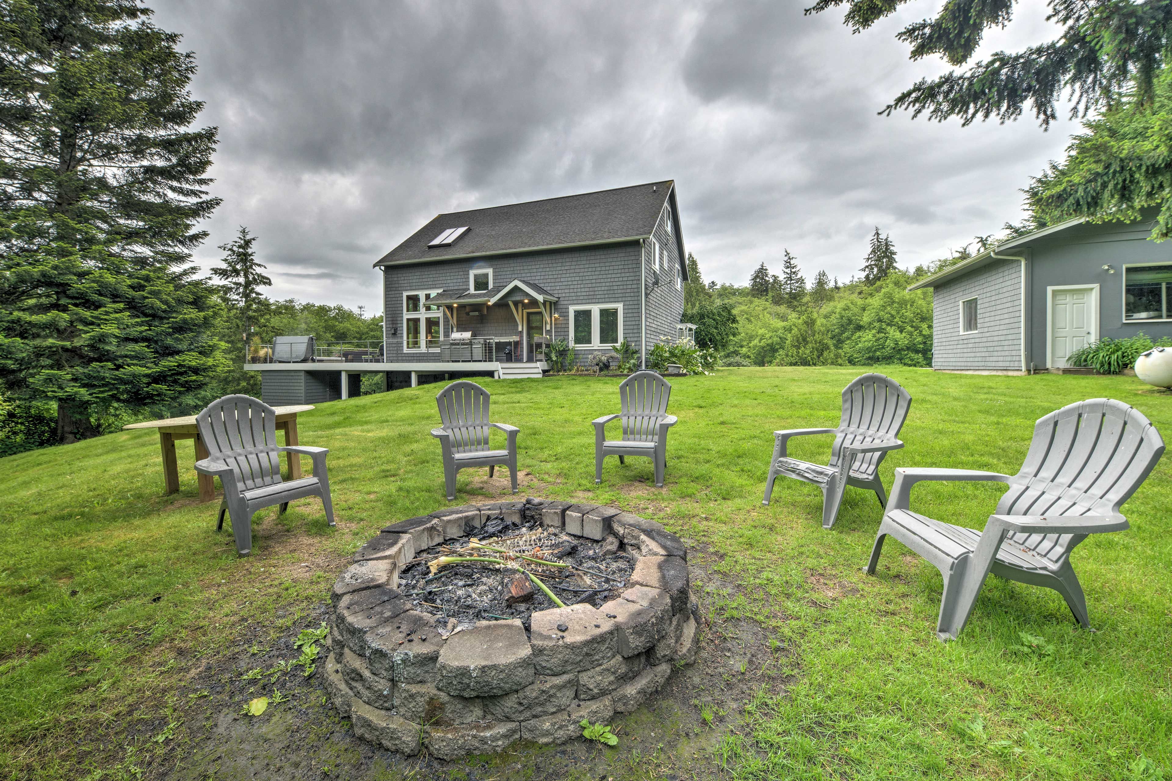 Yard Space | Fire Pit