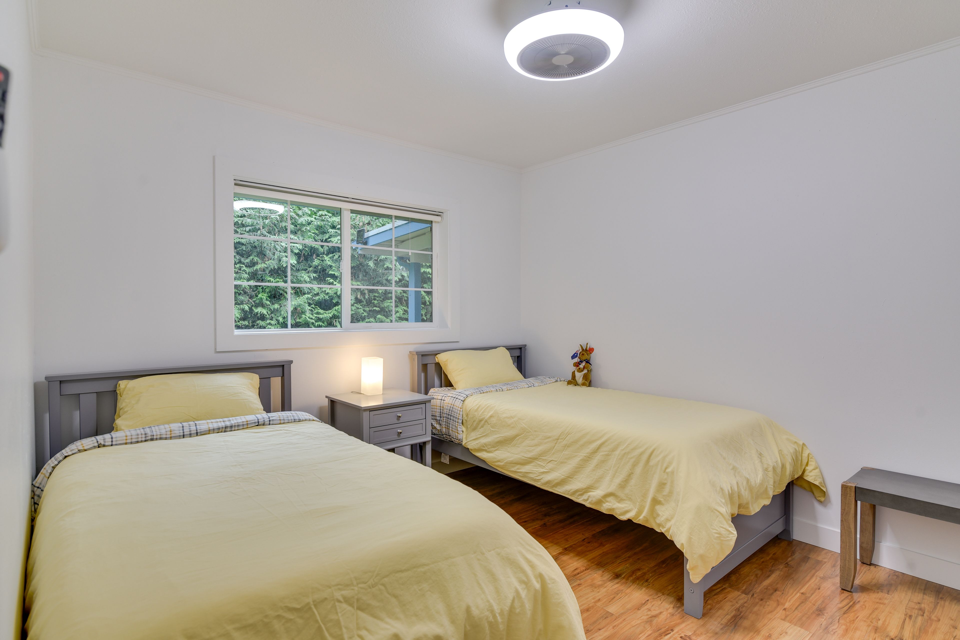 Bedroom 3 | 2 Twin Beds