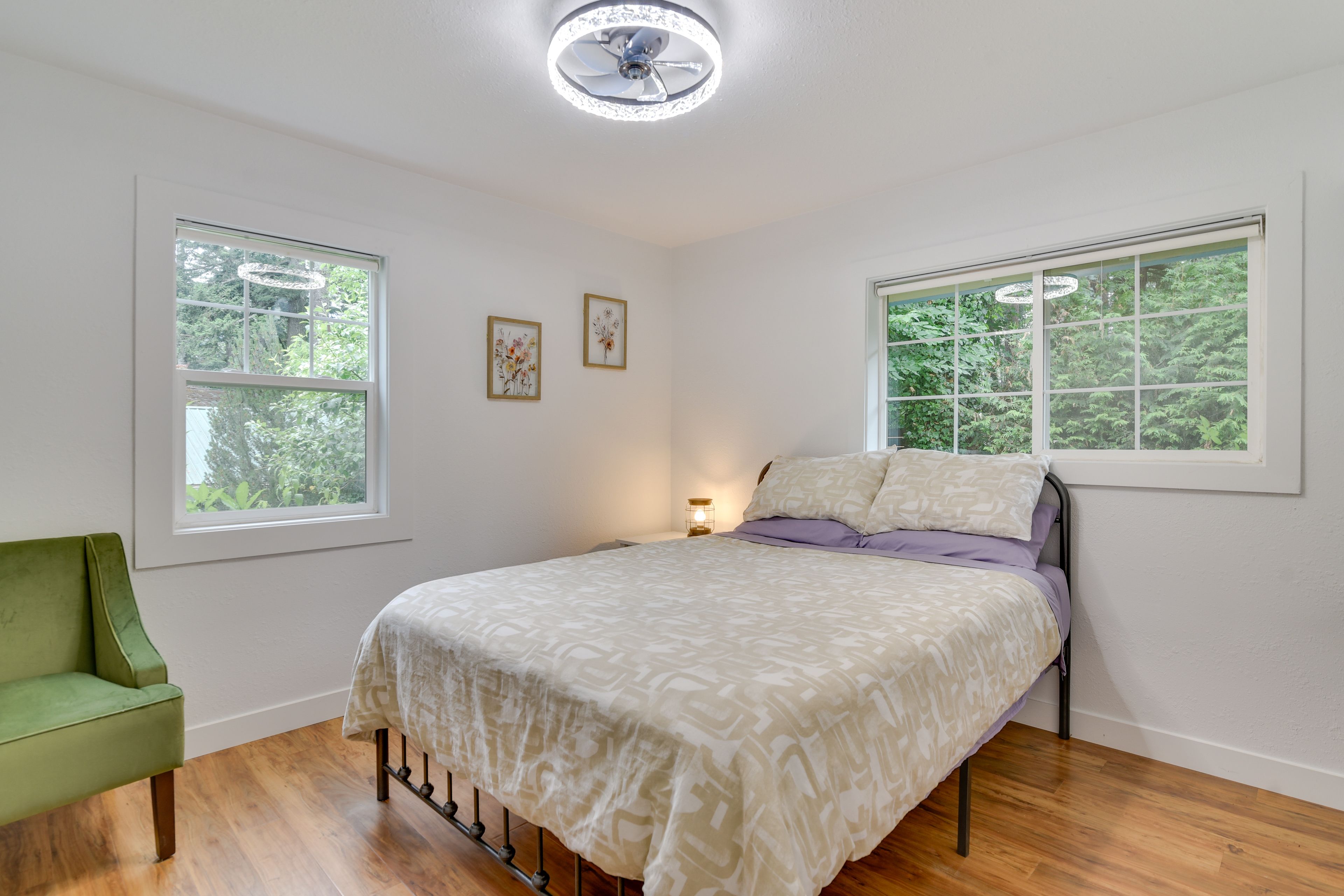 Bedroom 1 | Queen Bed | Linens Provided