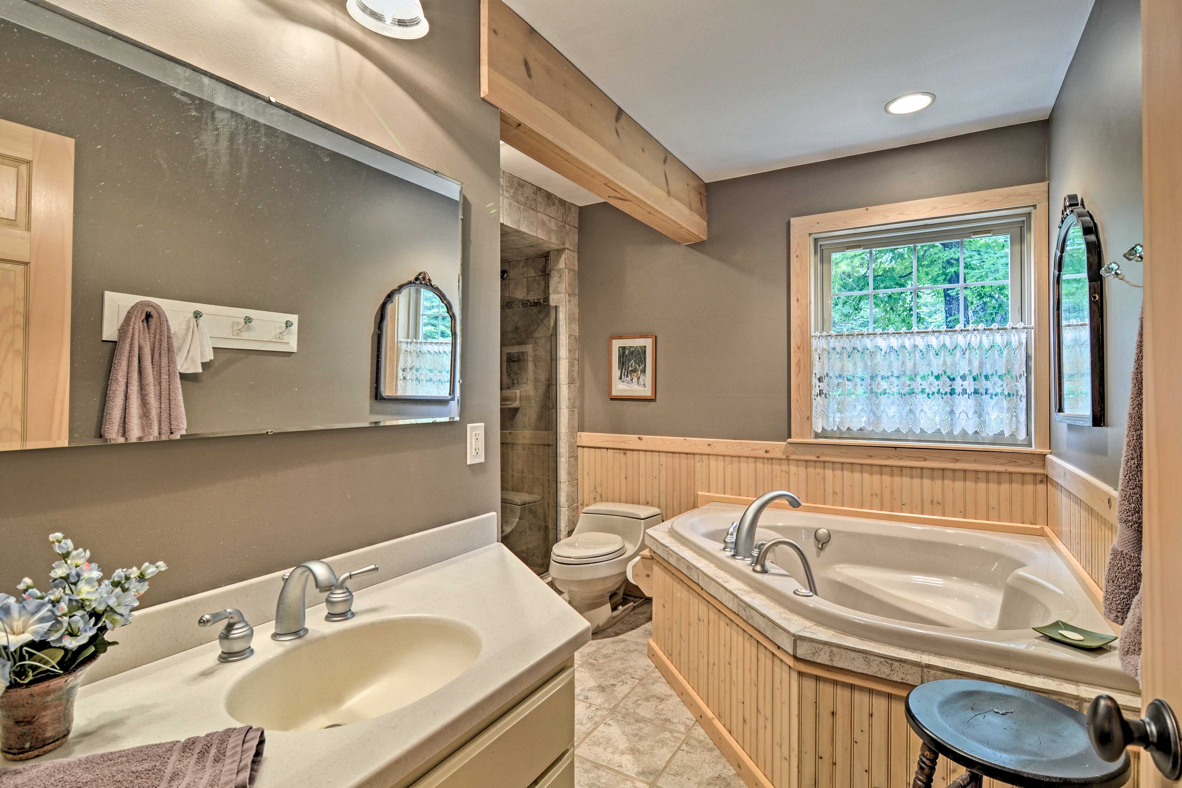 Full Bathroom