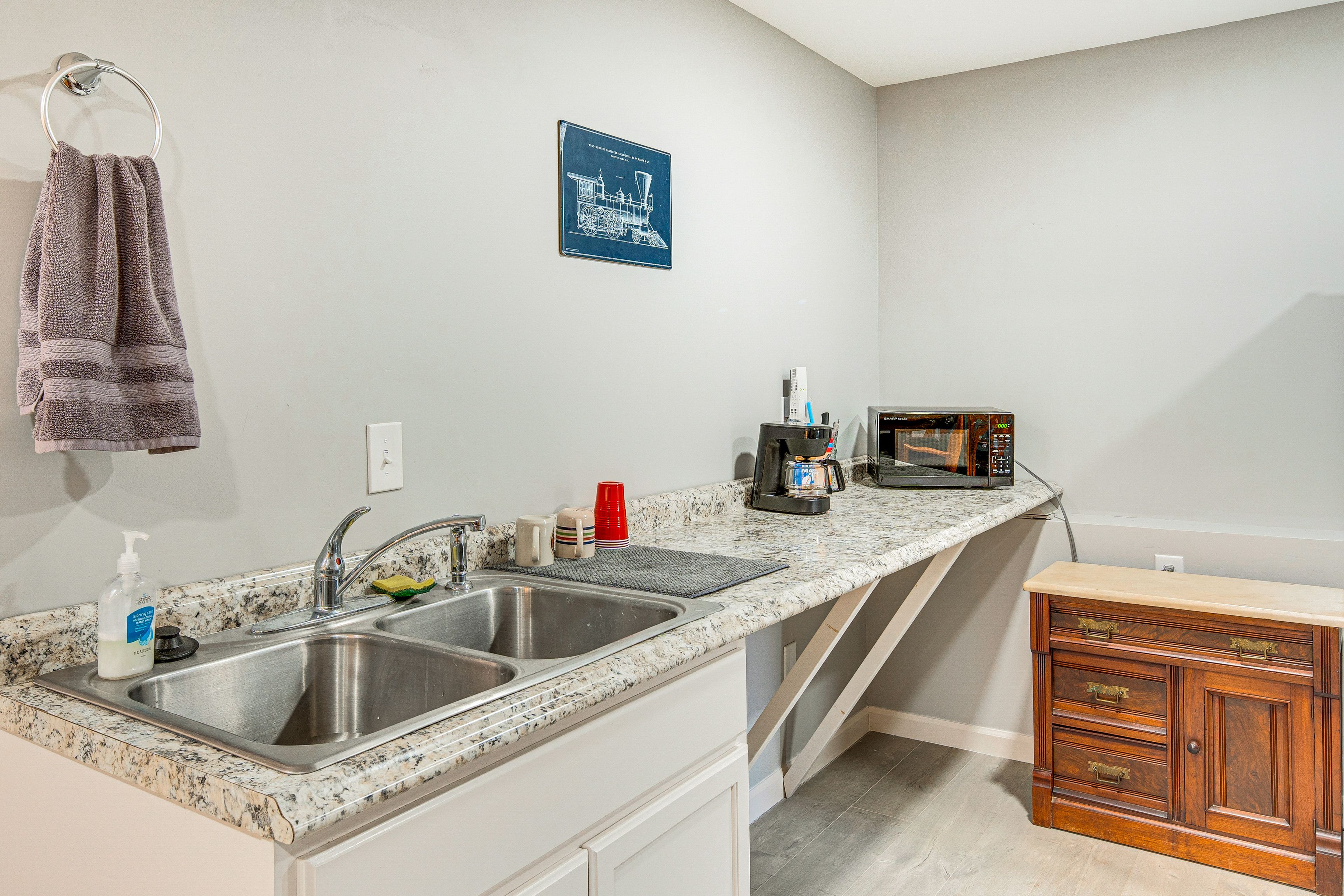 Bedroom 3 | Kitchenette