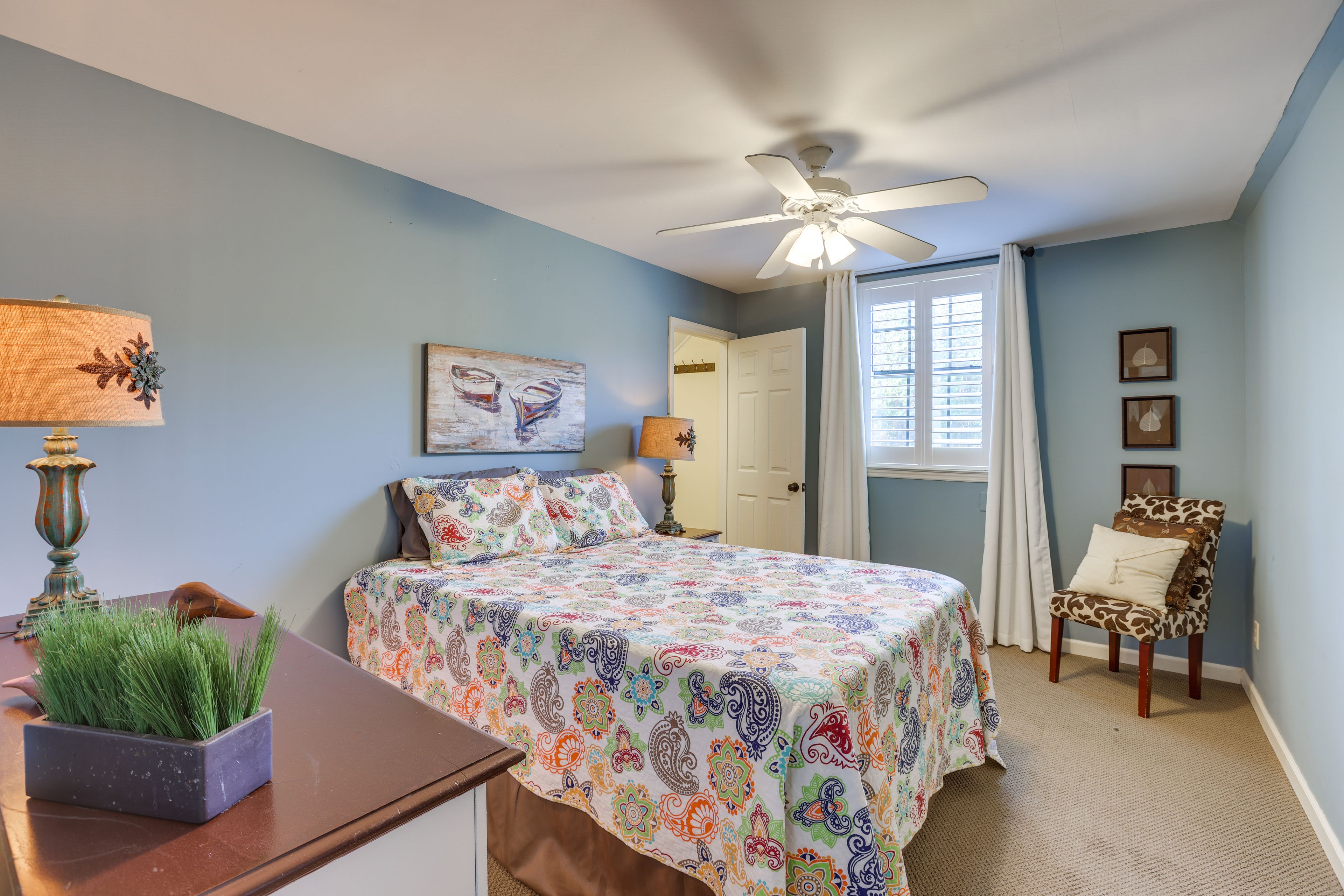 Bedroom 4 | Queen Bed