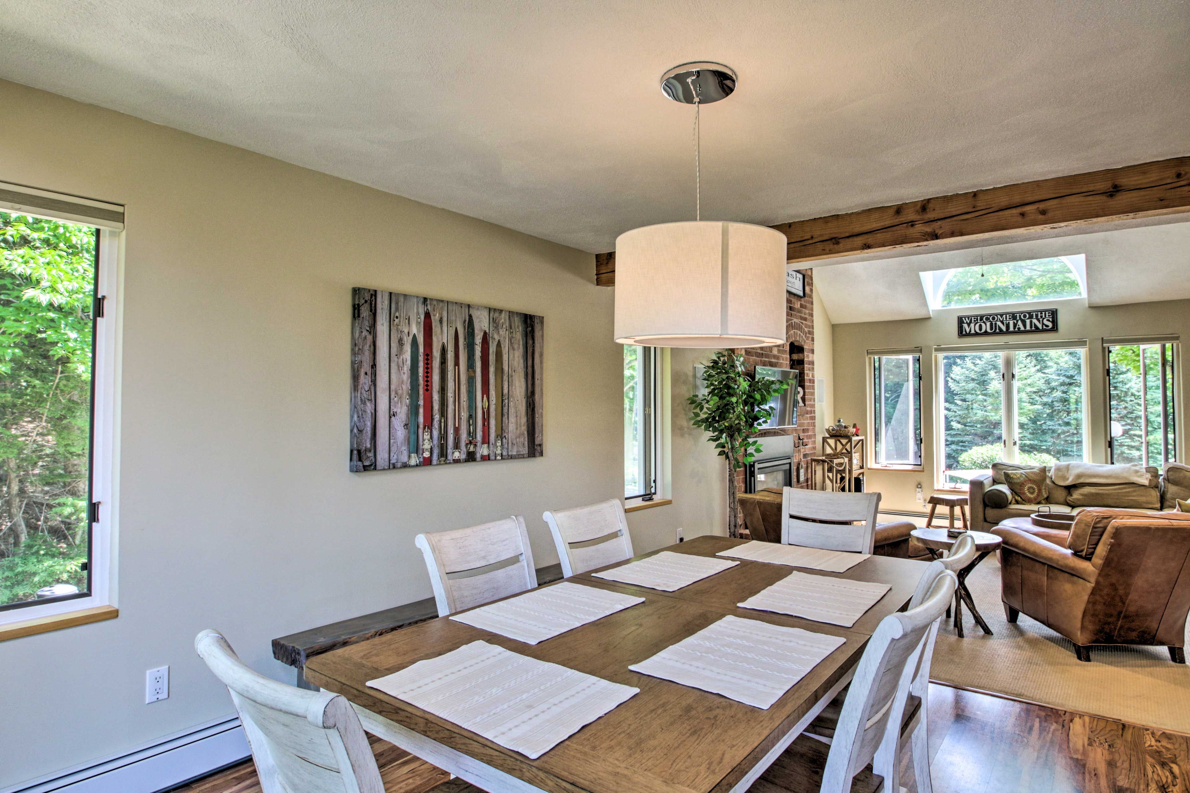 Dining Table | Dishware & Flatware Provided