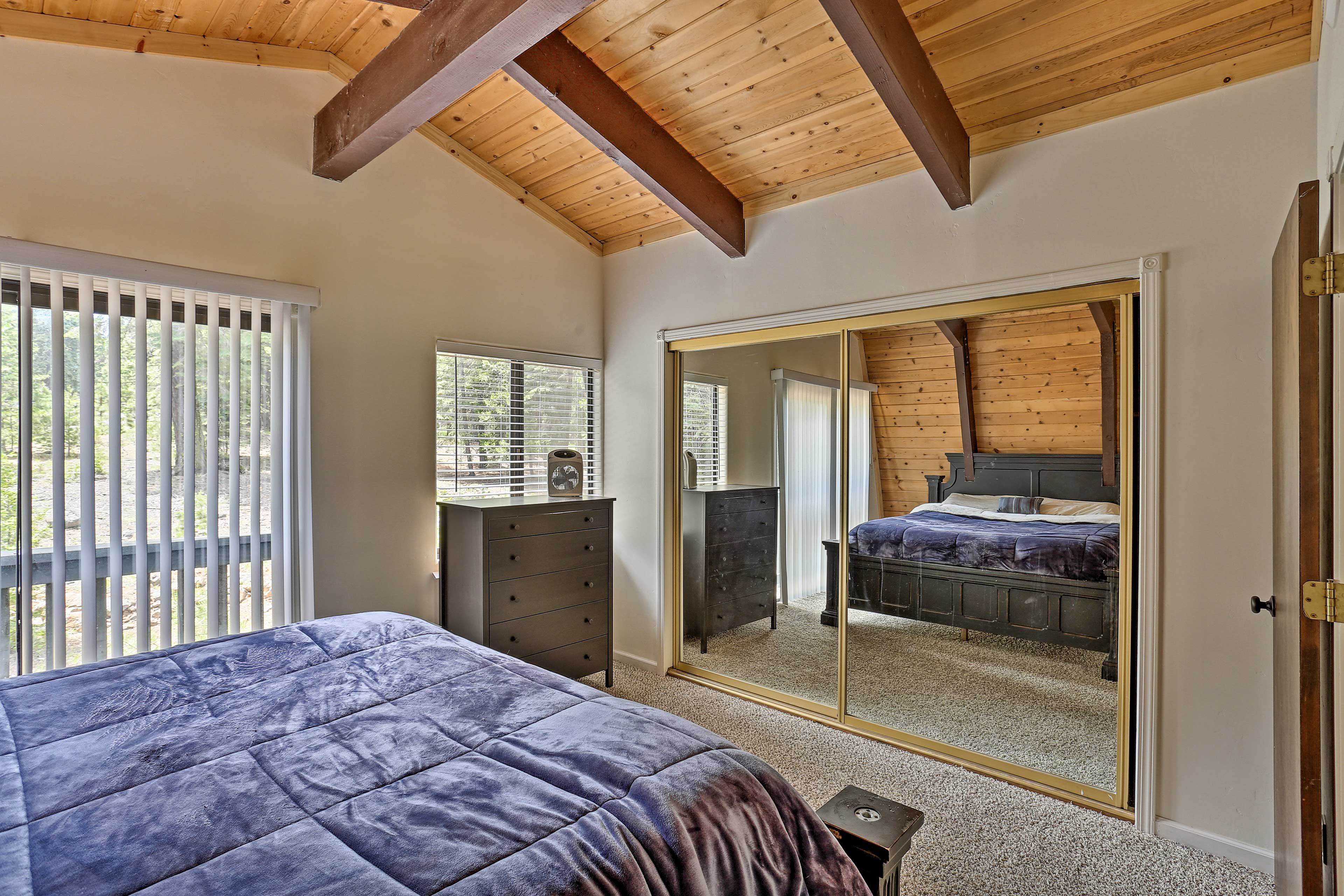 Bedroom 1 | California King Bed