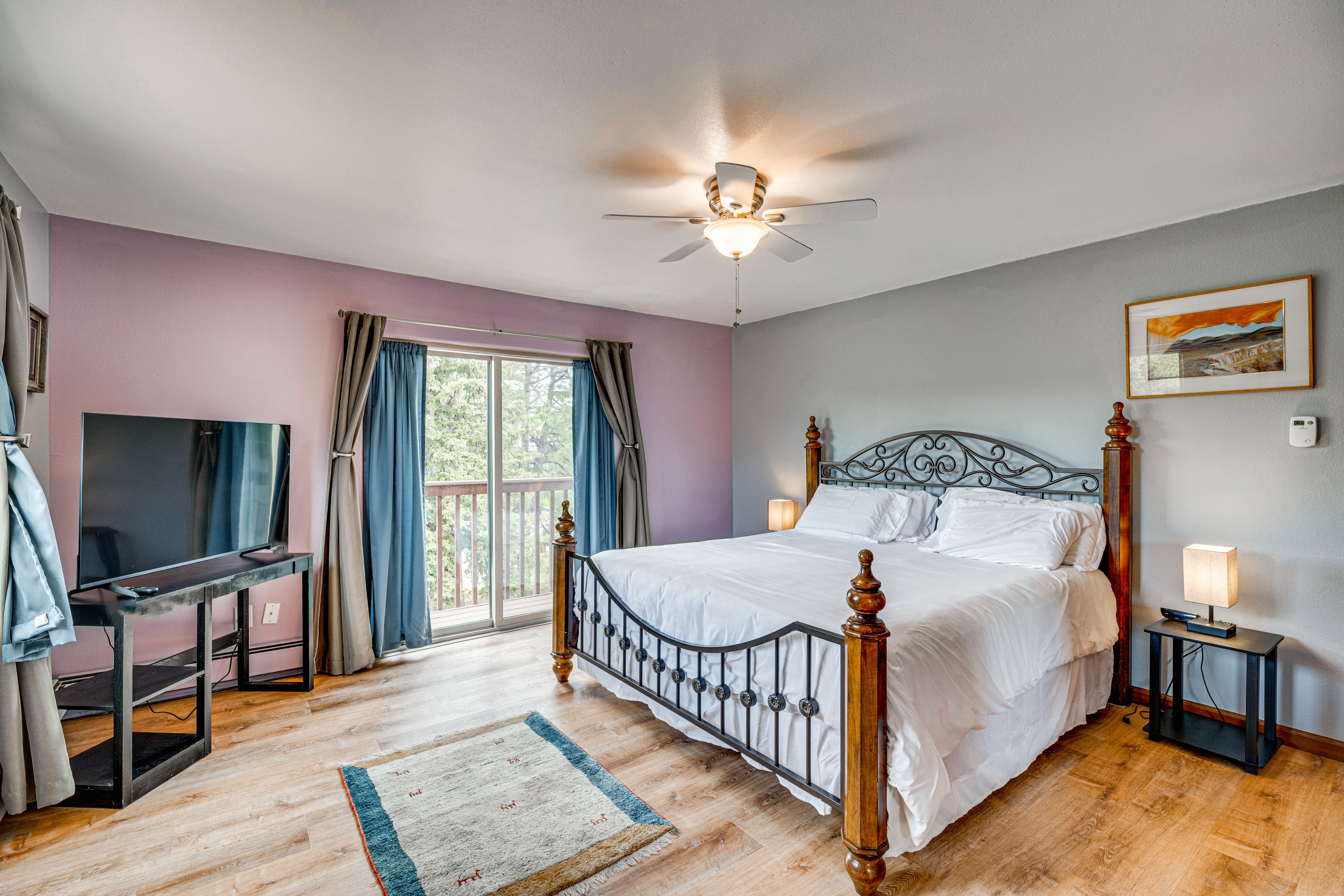 Bedroom 1 | King Bed | Smart TV | Balcony Access