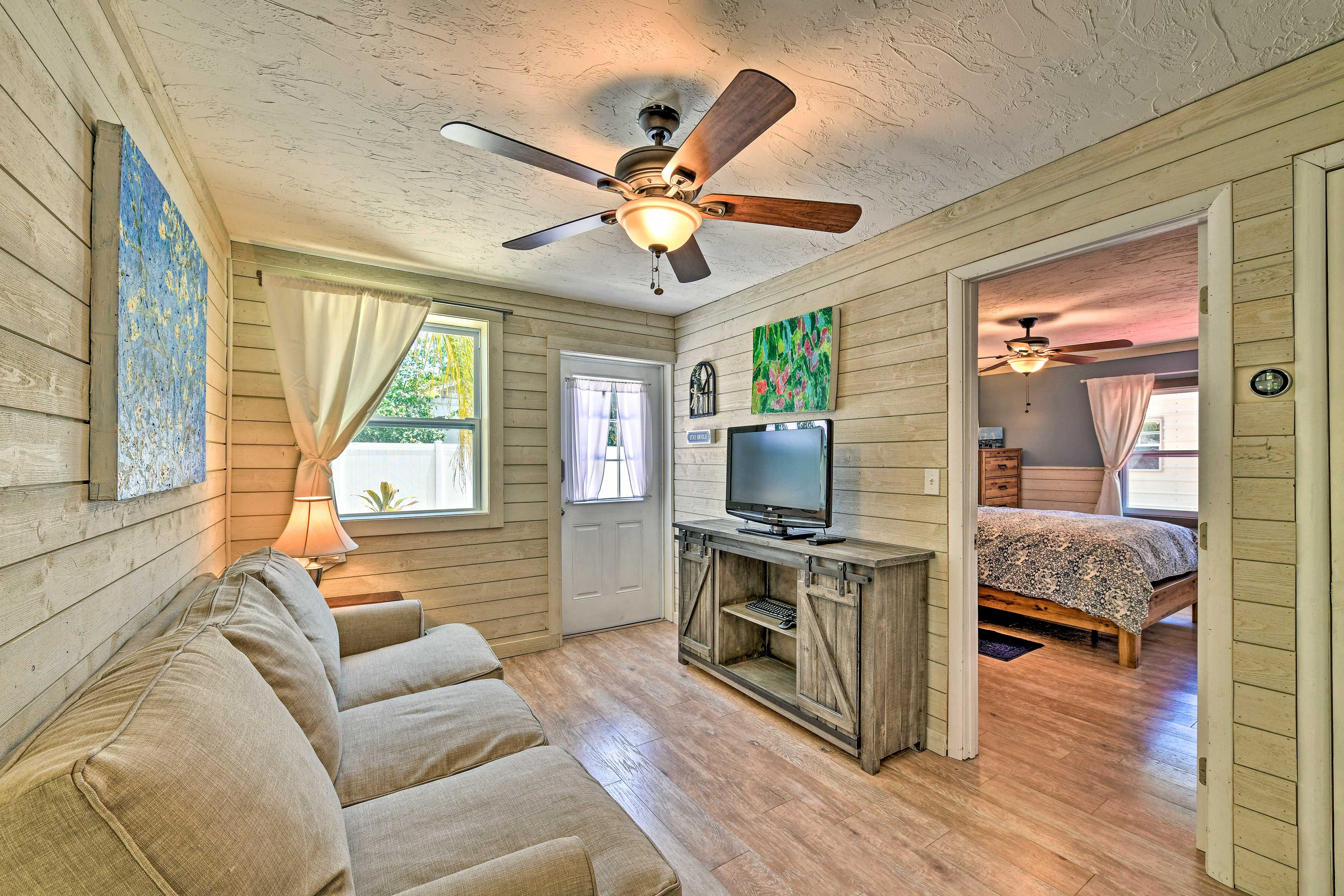 The 1-bedroom, 1-bath cottage features everything you need!