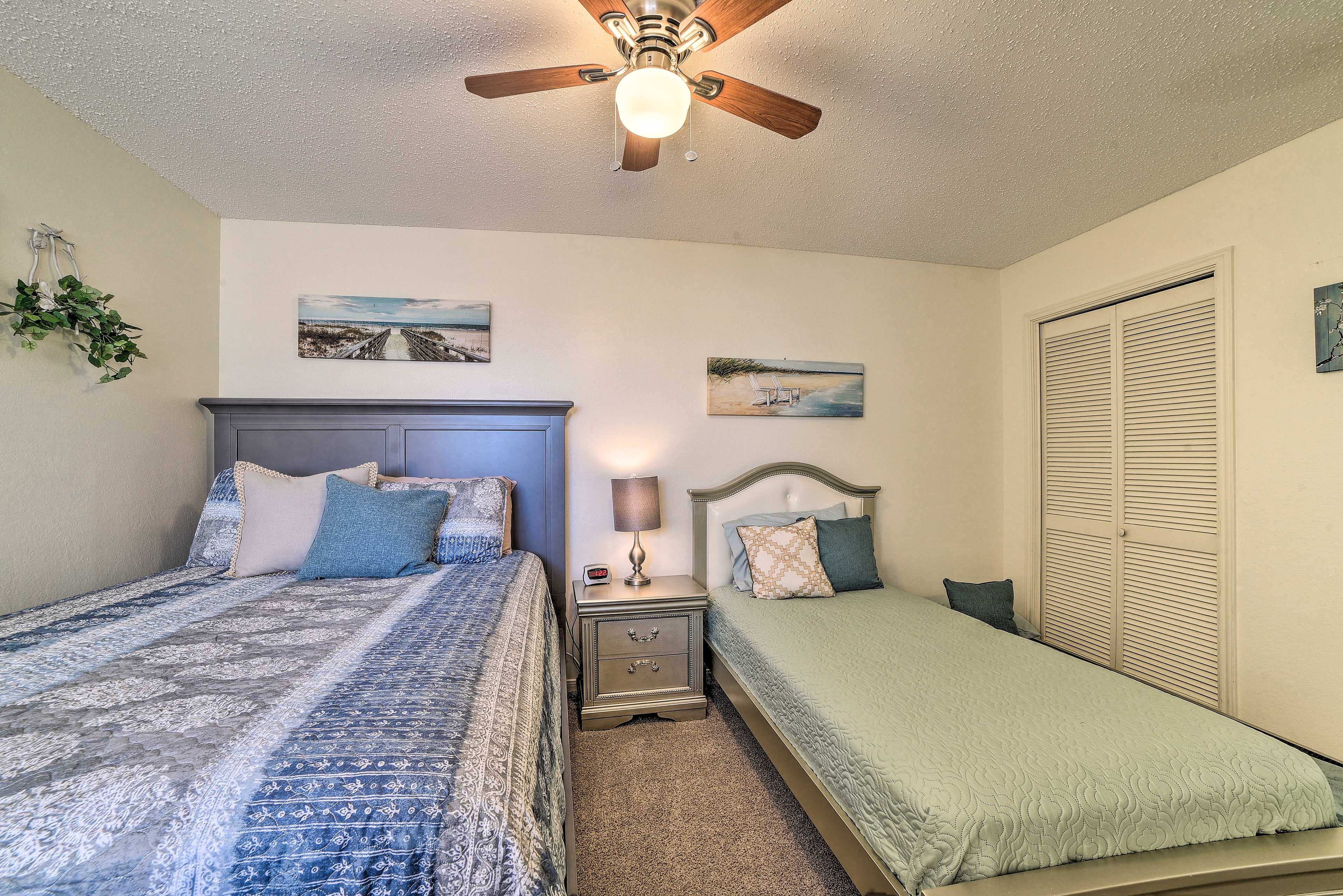 Bedroom 2 | Linens Provided | Smart TV