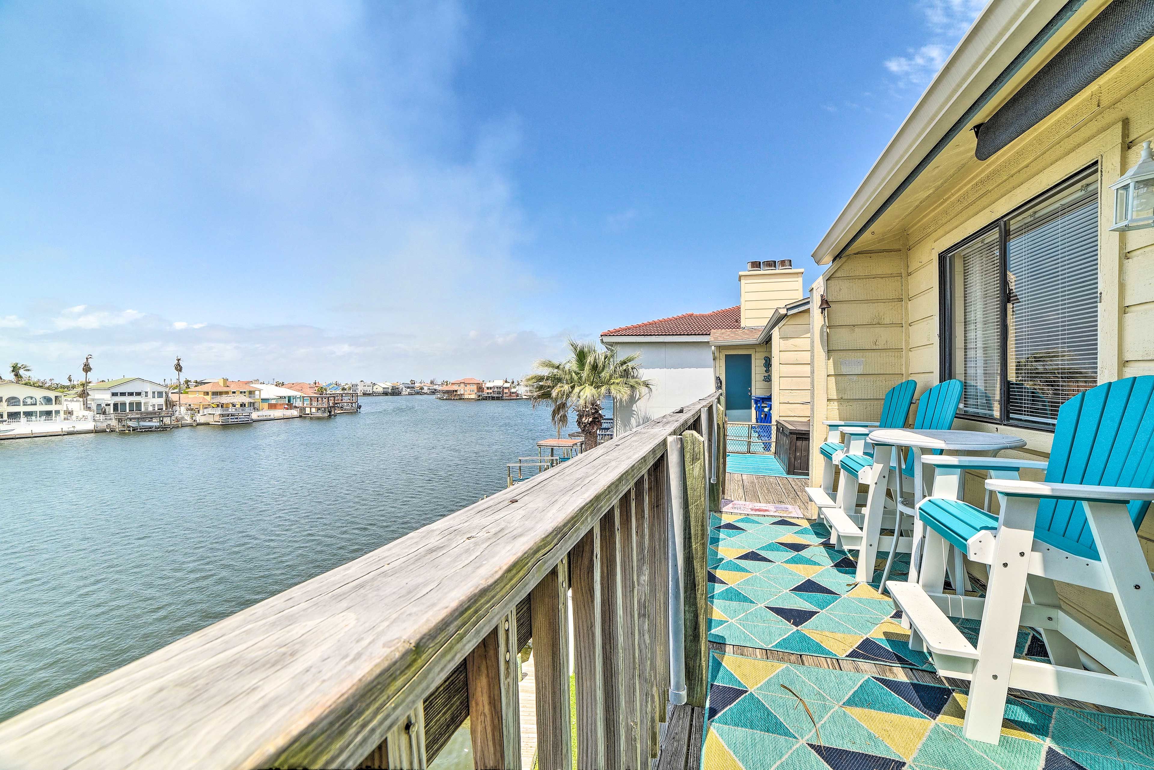 Private Deck