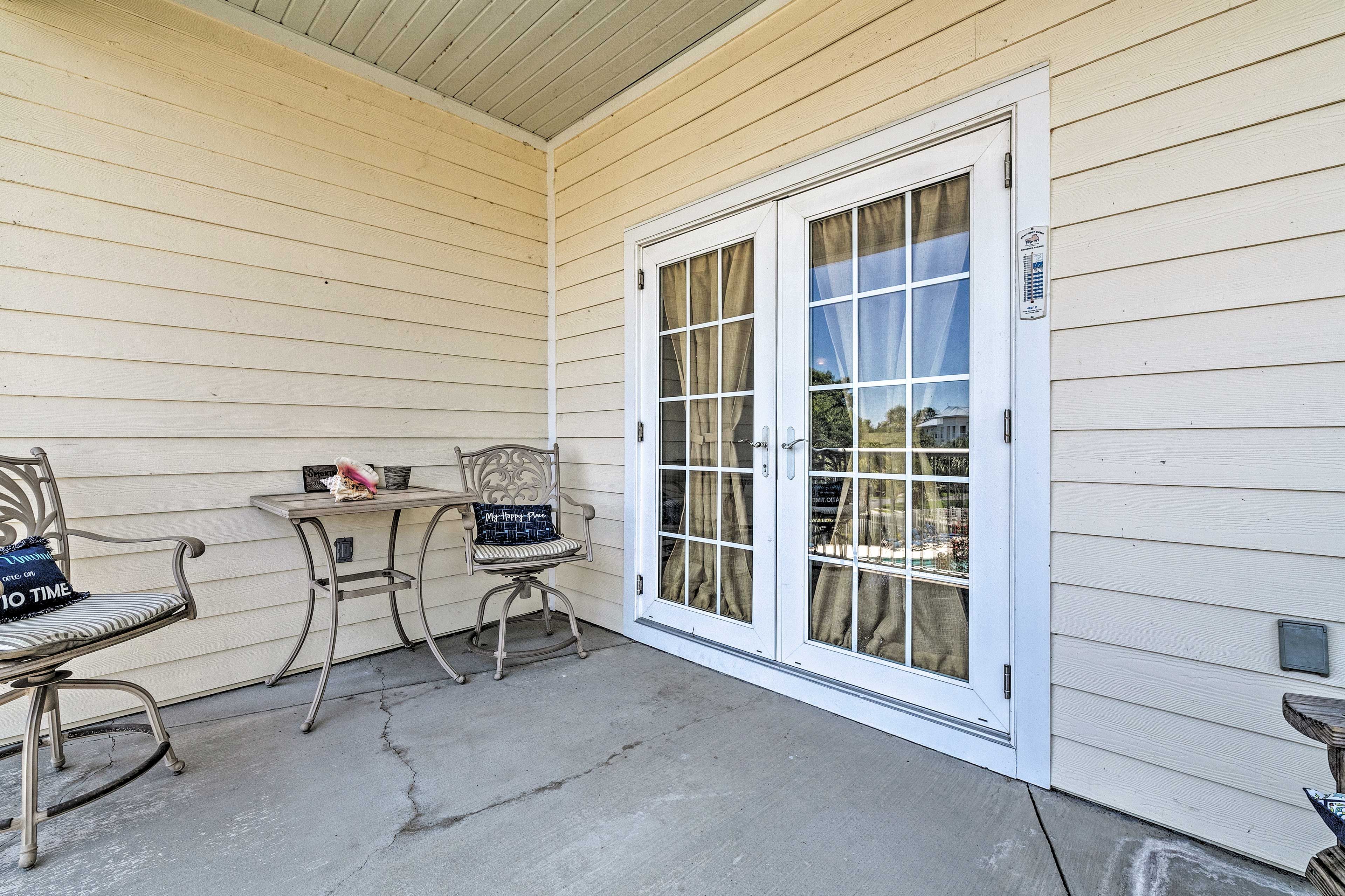 Head onto the balcony and soak up the sun.