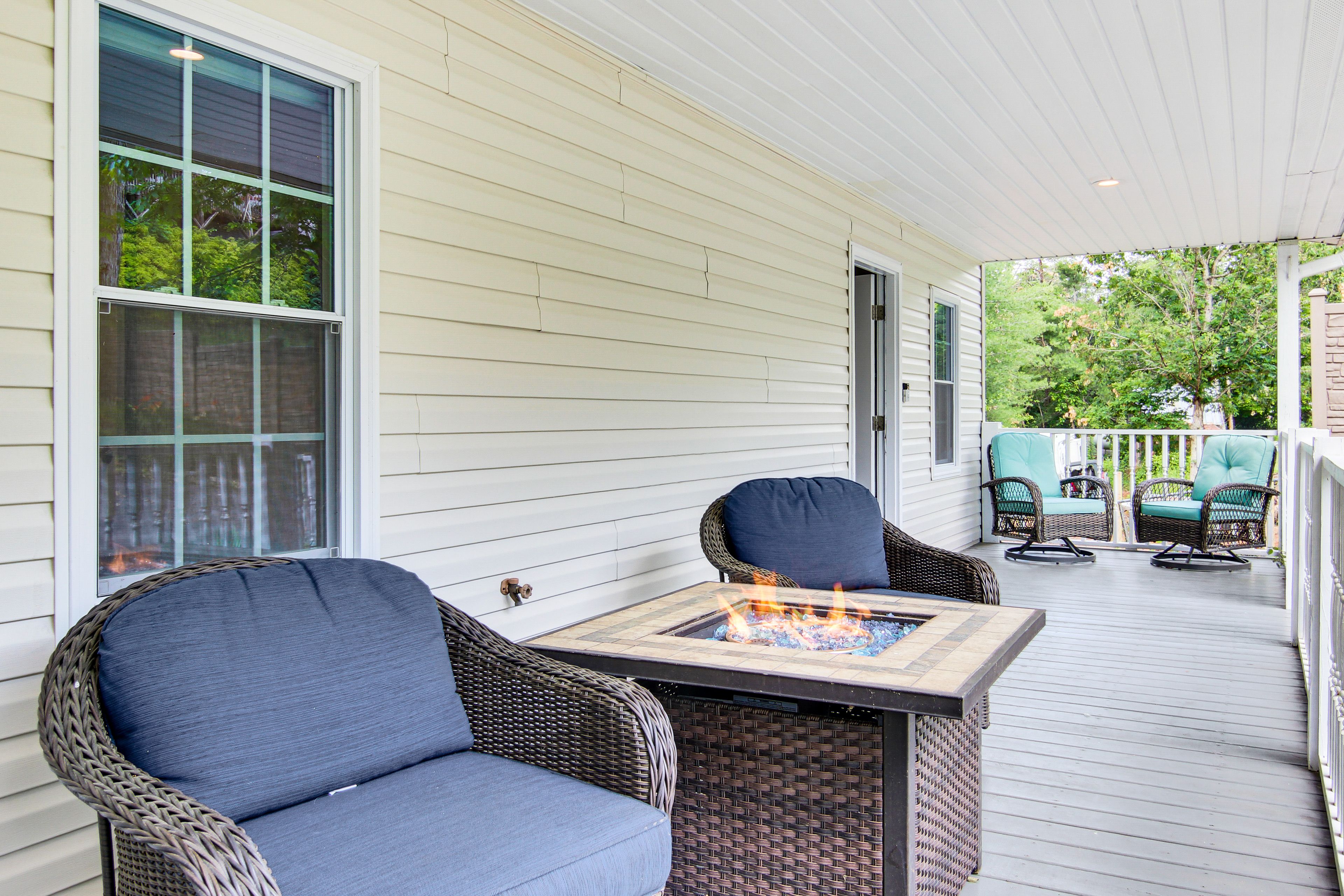 Home Entrance | Covered Front Porch