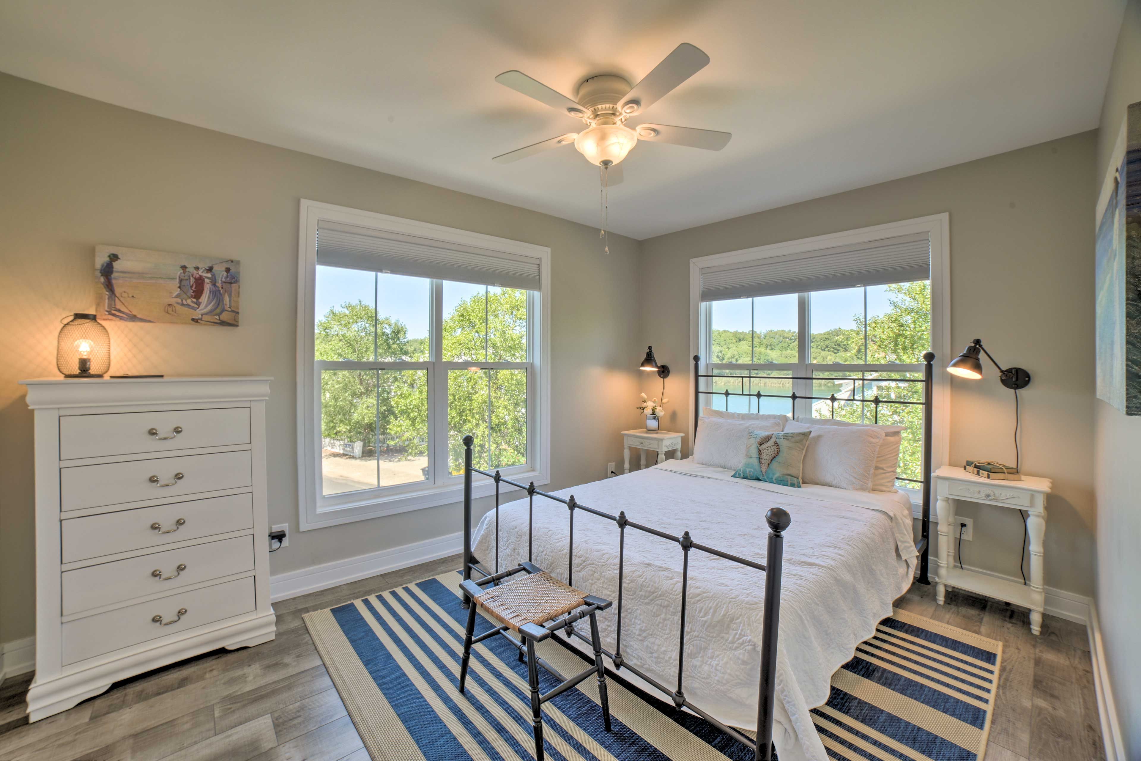 Bedroom 5 | Queen Bed | 2nd-Floor