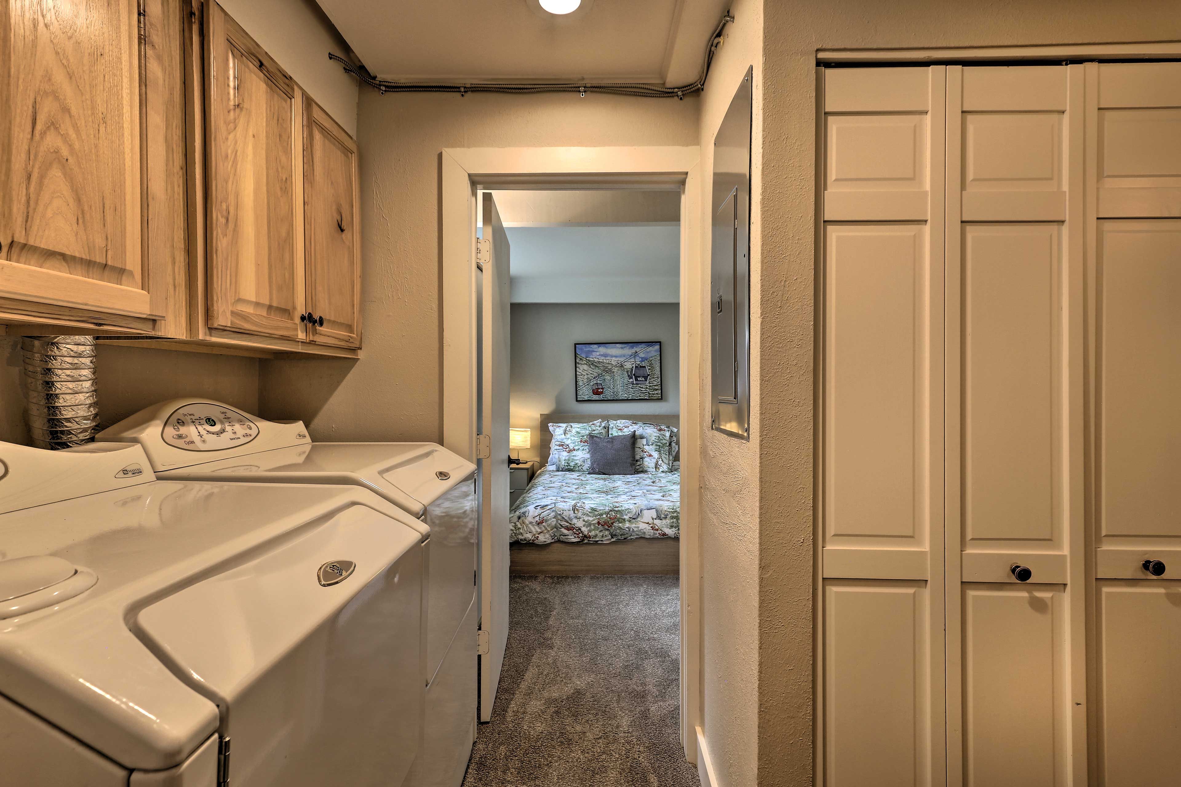 Hallway | Laundry Machines