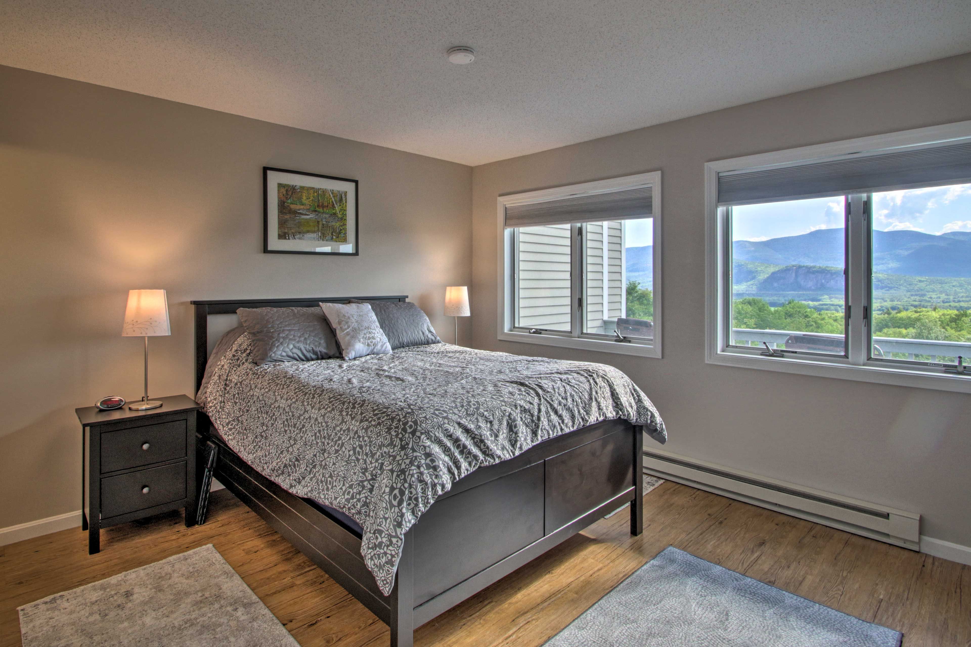 Bedroom 1 | Queen Bed | Linens Provided