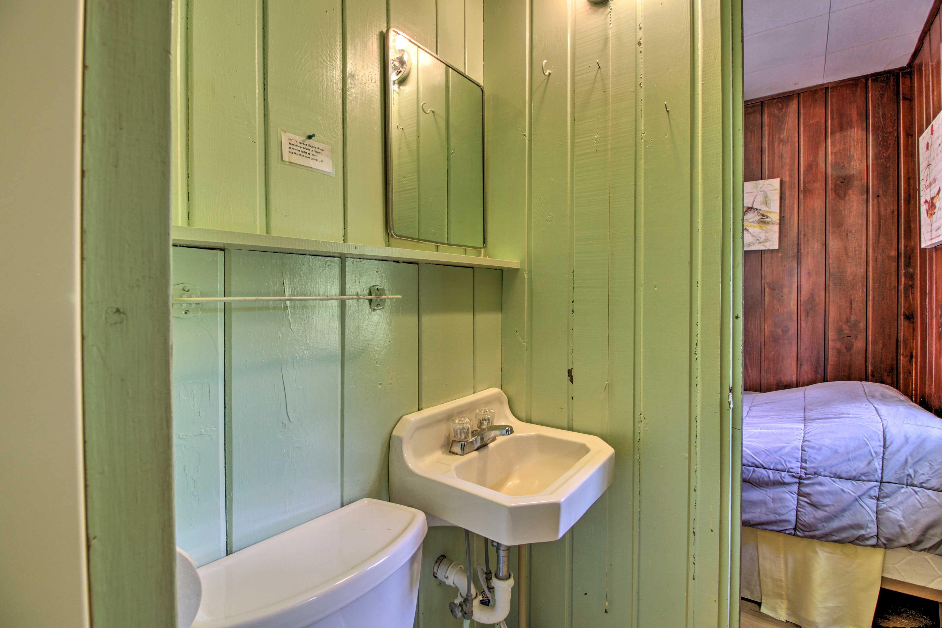 Full Bathroom
