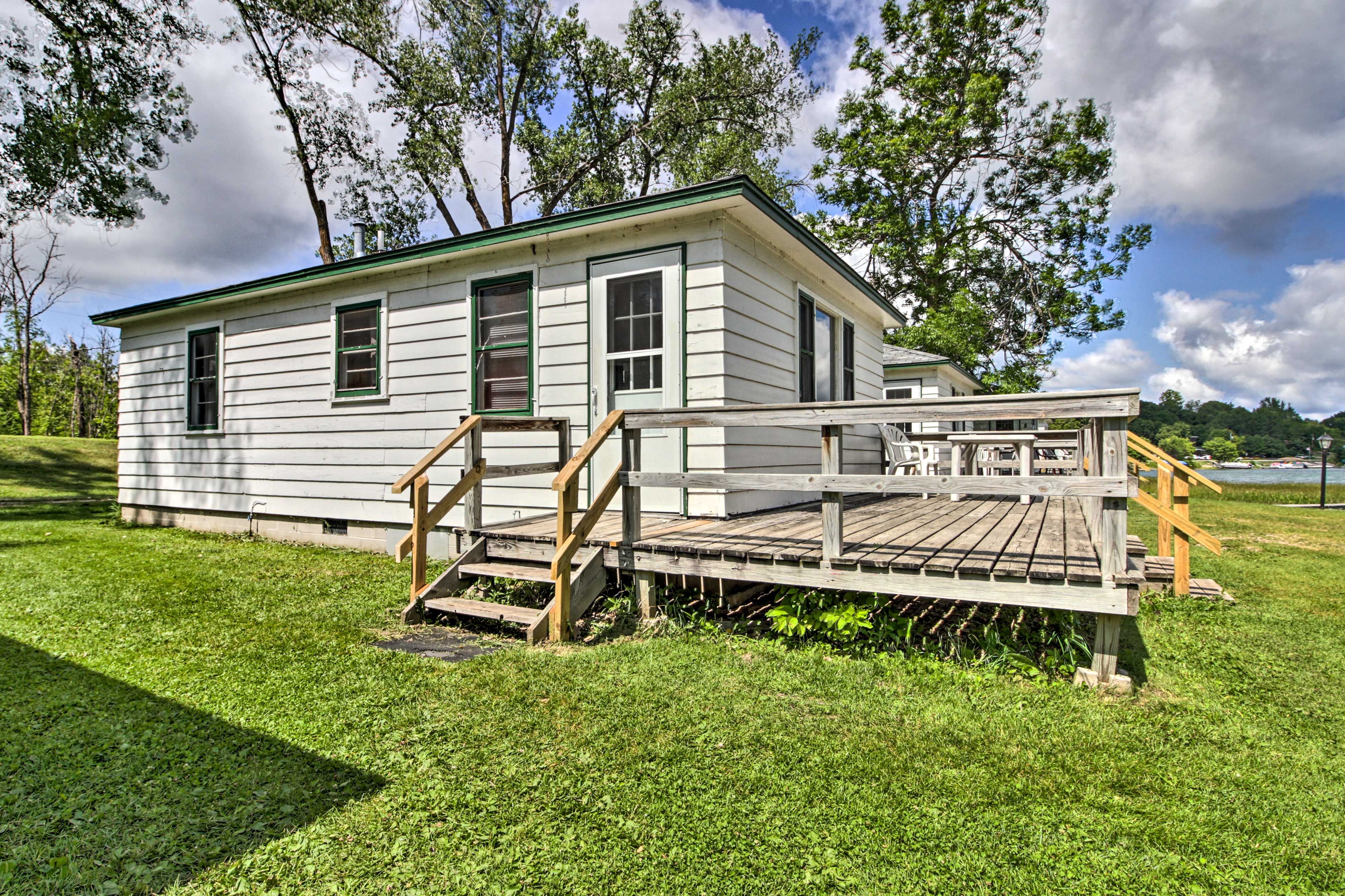 Exterior | Deck